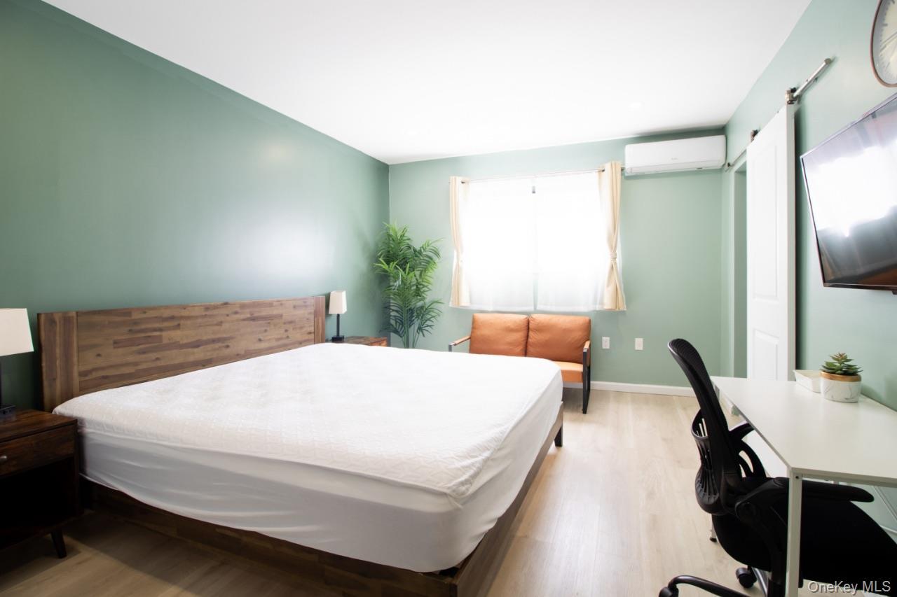 Single Family 37th  Queens, NY 11354, MLS-974112-6