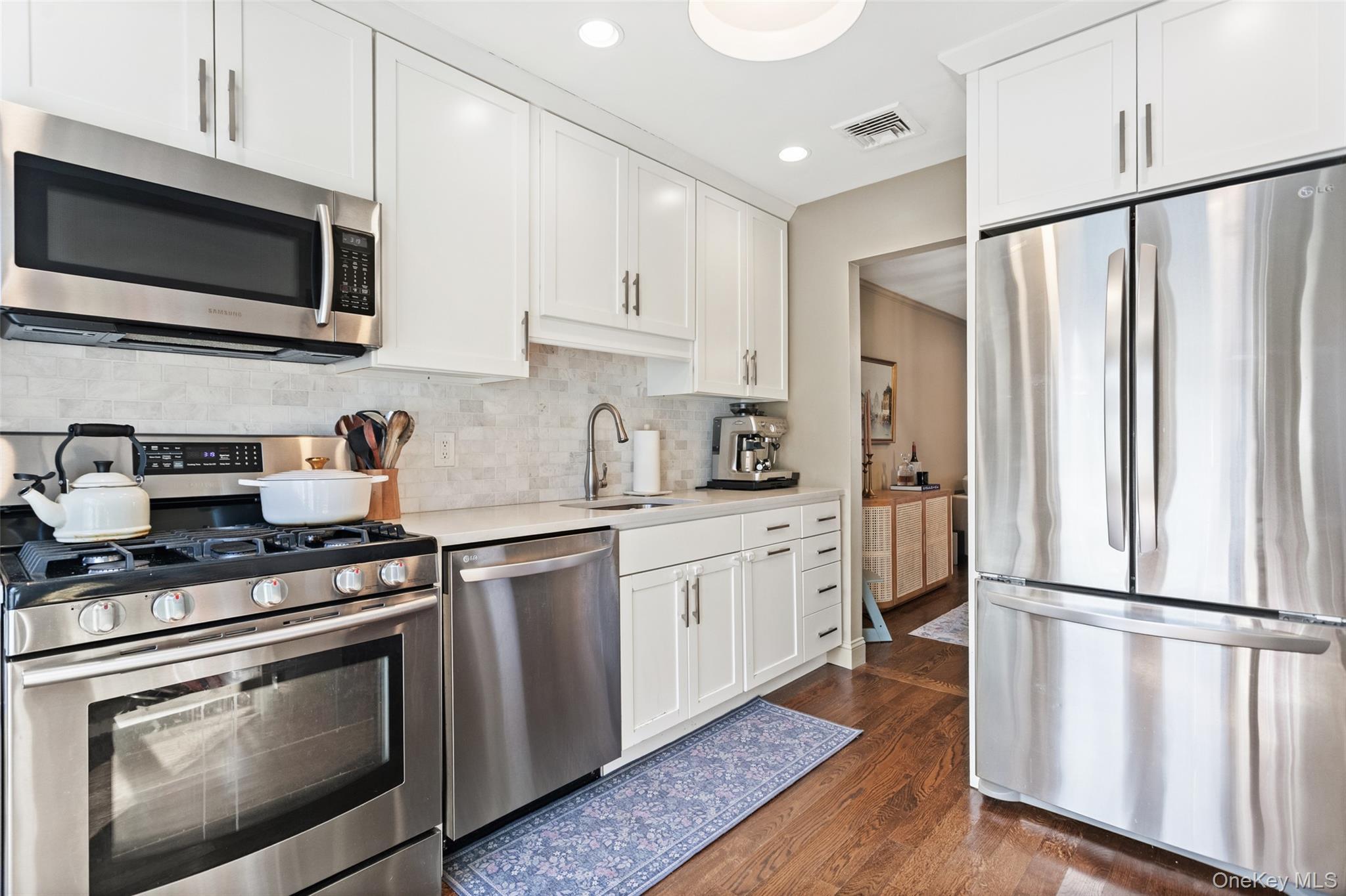 Single Family Lisa  Westchester County, NY 10522, MLS-974122-5