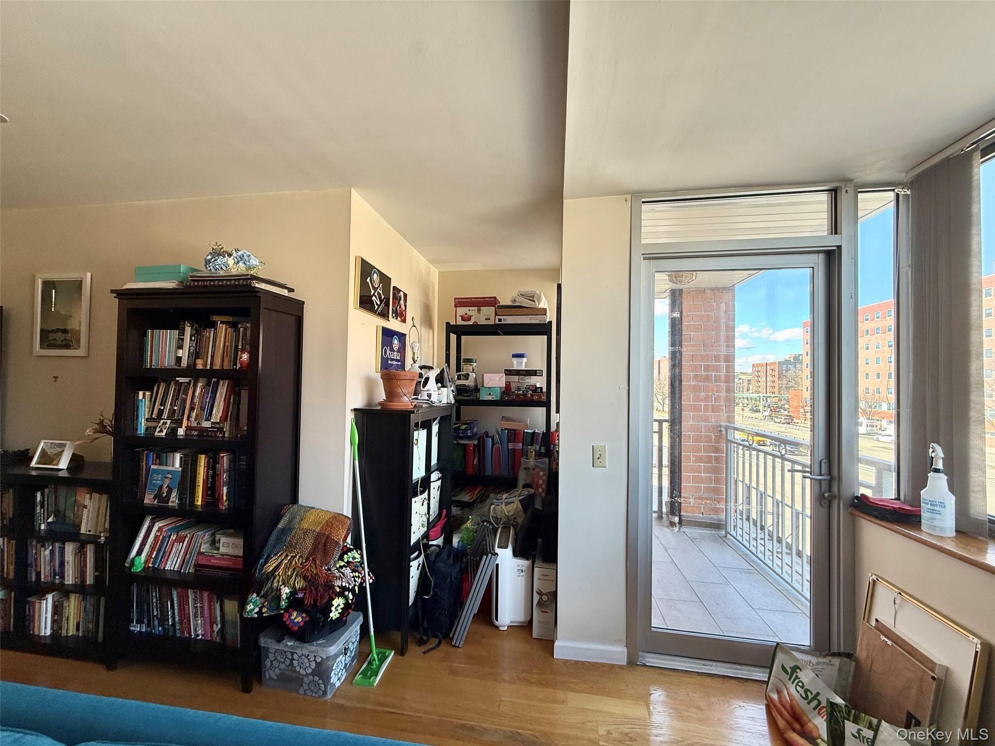 Condo Queens  Queens, NY 11377, MLS-974126-5
