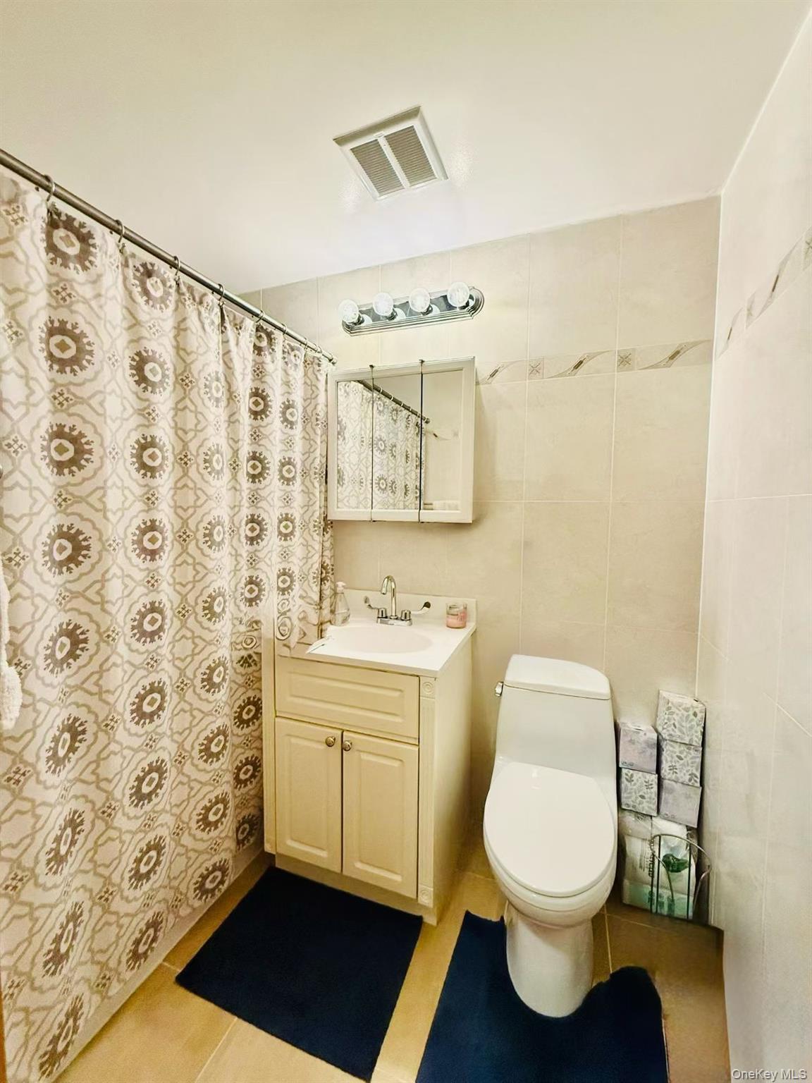 Condo Queens  Queens, NY 11377, MLS-974126-9