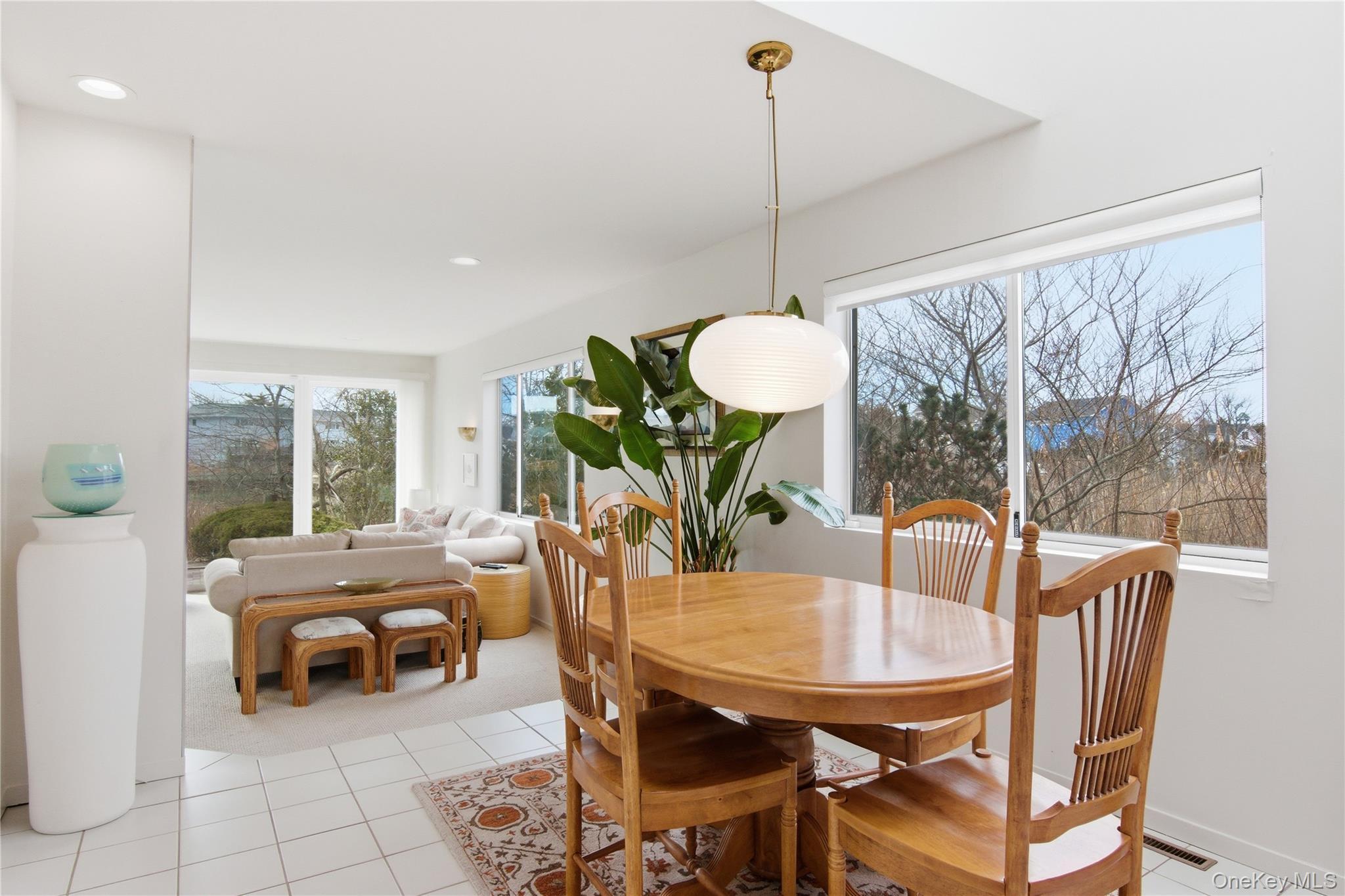 Condo Library  Suffolk County, NY 11978, MLS-974138-10