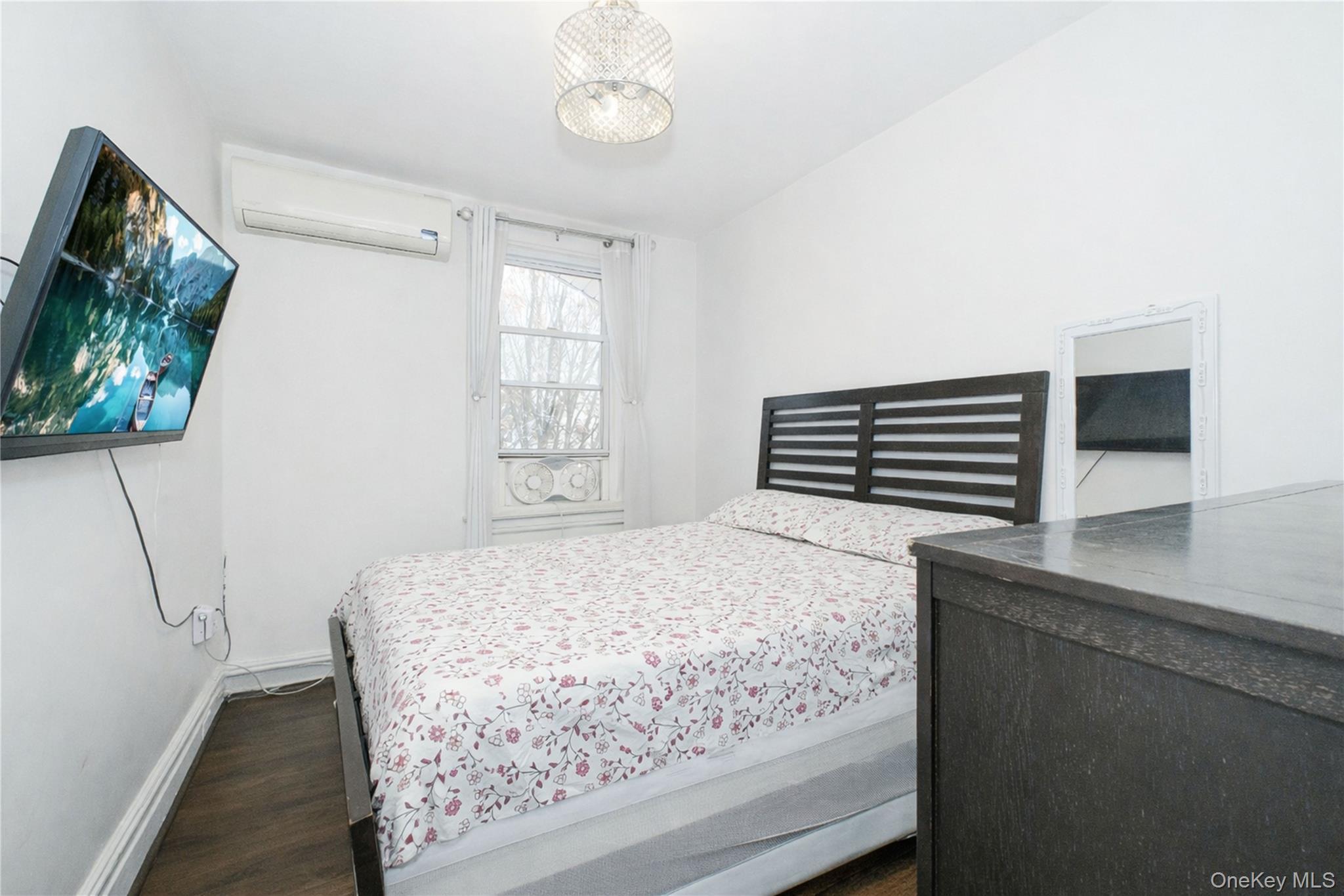 Single Family 110th Queens, NY 11419, MLS-974139-17