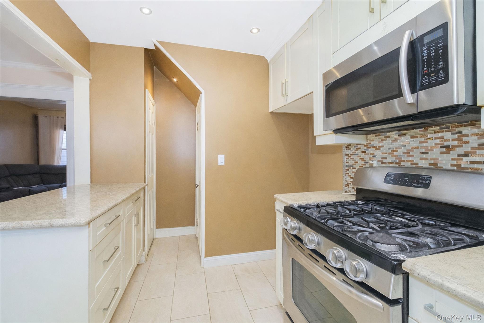 Single Family 110th Queens, NY 11419, MLS-974139-9