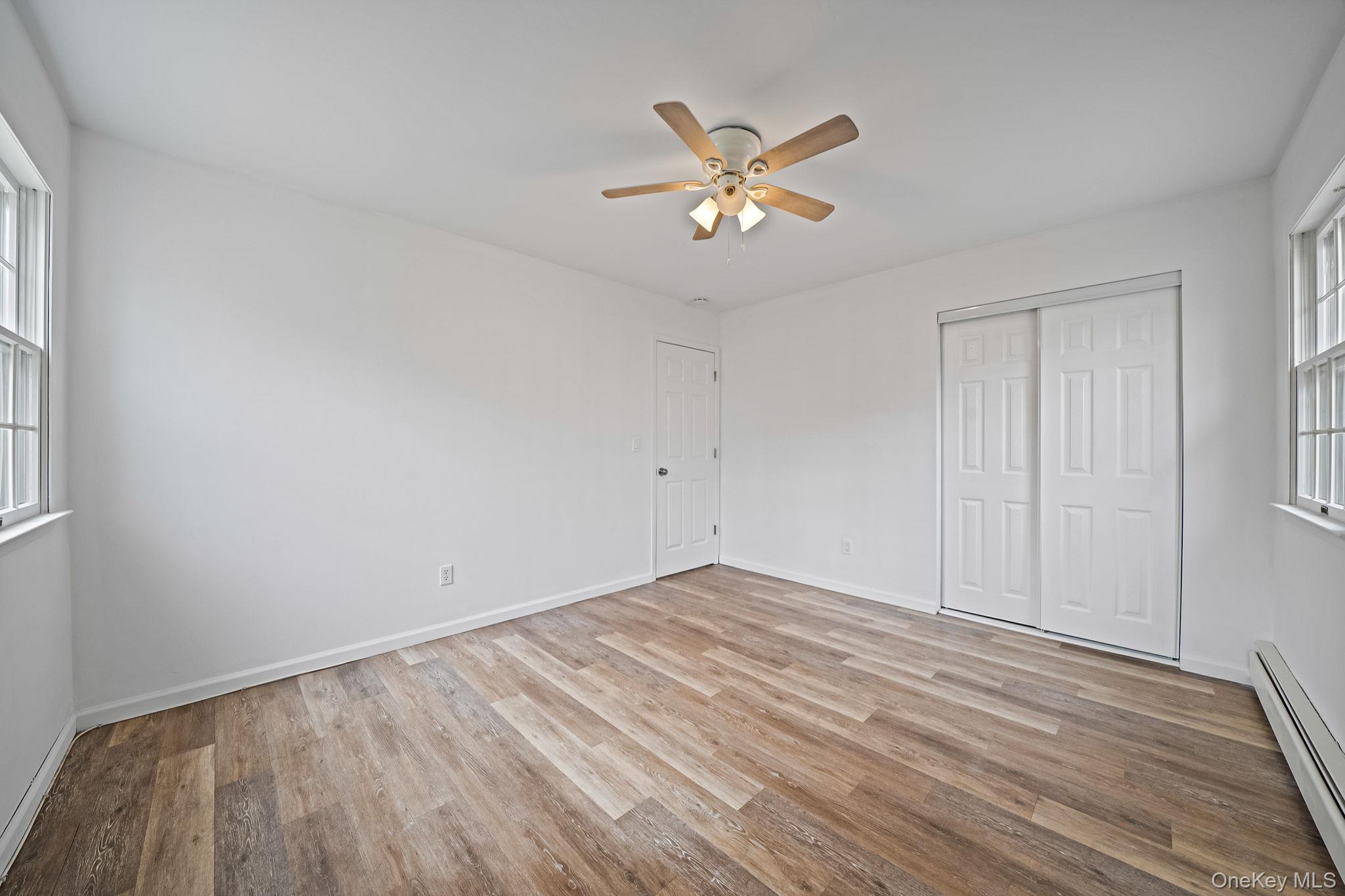 Single Family Manor  Suffolk County, NY 11967, MLS-974154-19