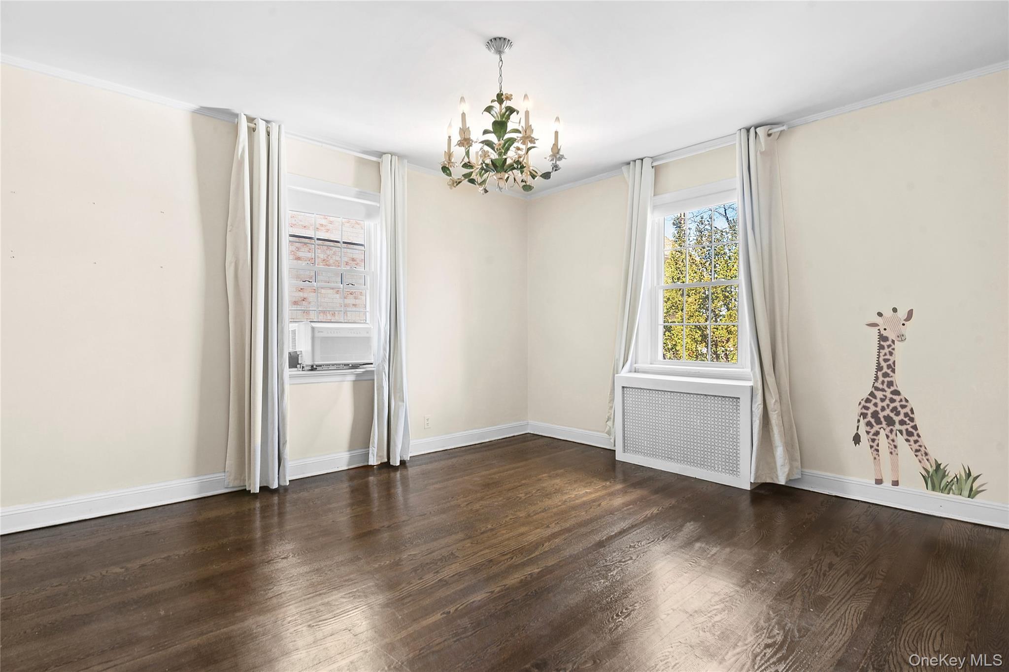 Single Family Alderton  Queens, NY 11374, MLS-974162-8