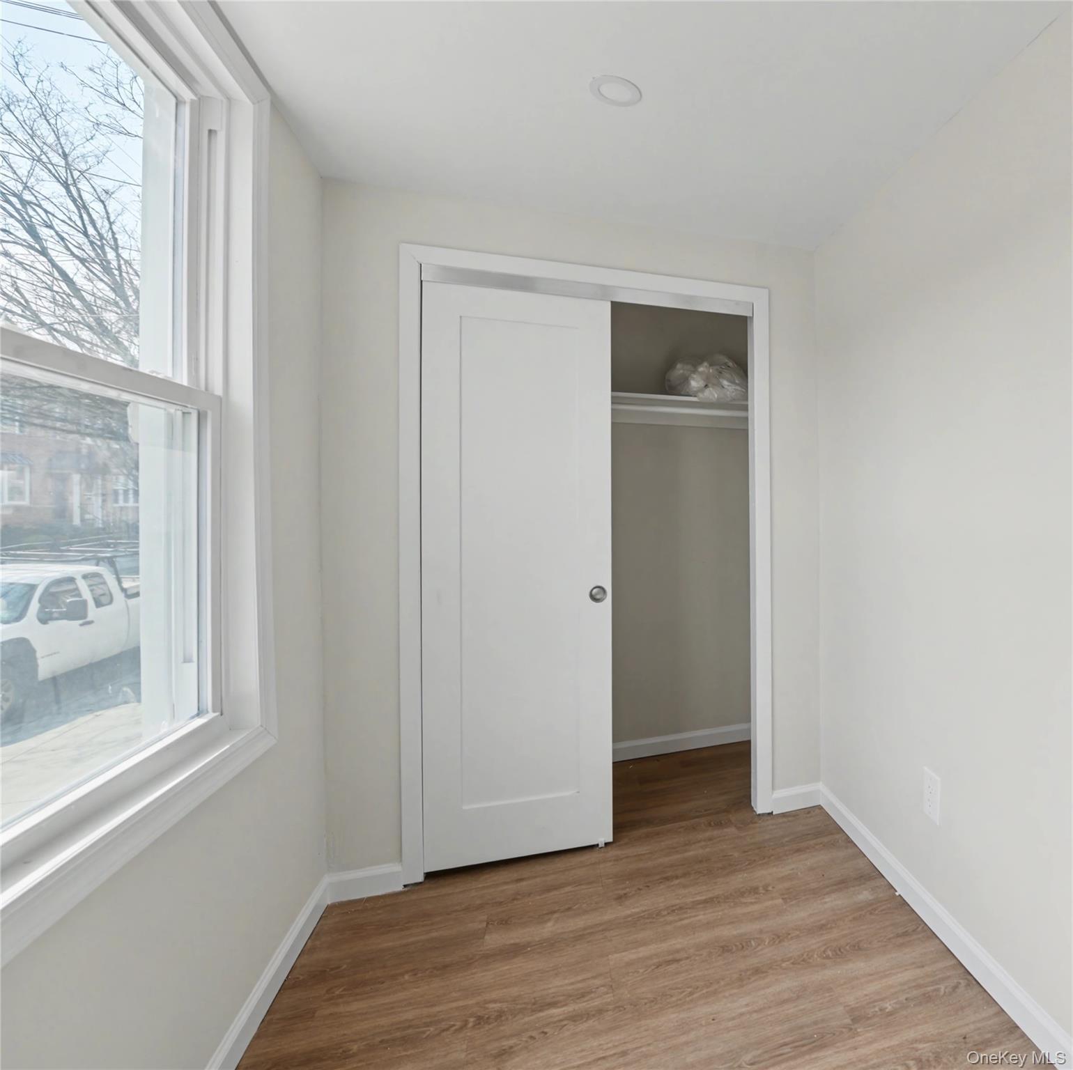 Single Family 68th Queens, NY 11379, MLS-974165-10