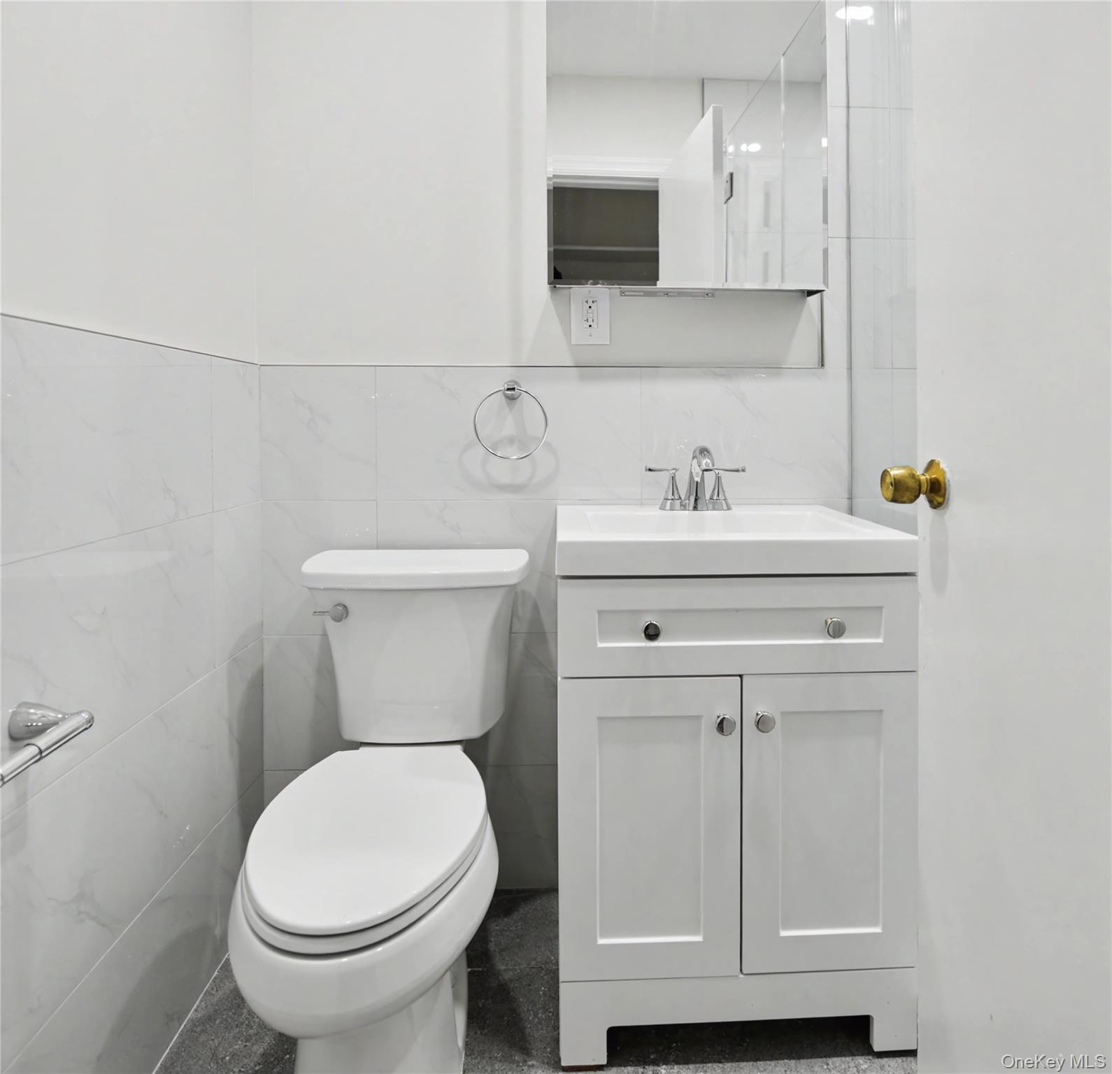 Single Family 68th Queens, NY 11379, MLS-974165-24