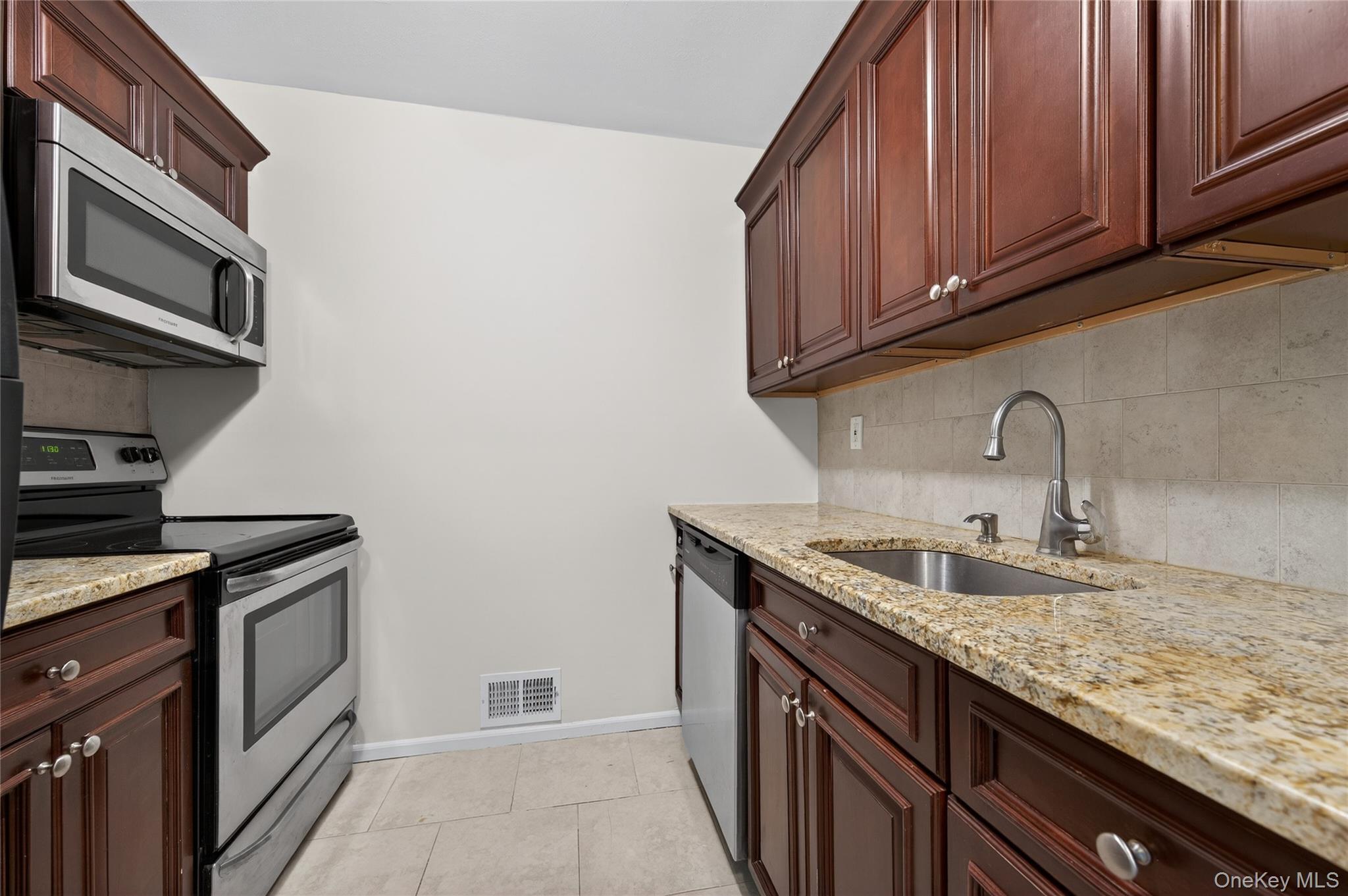 Condo School  Nassau County, NY 11590, MLS-974167-13