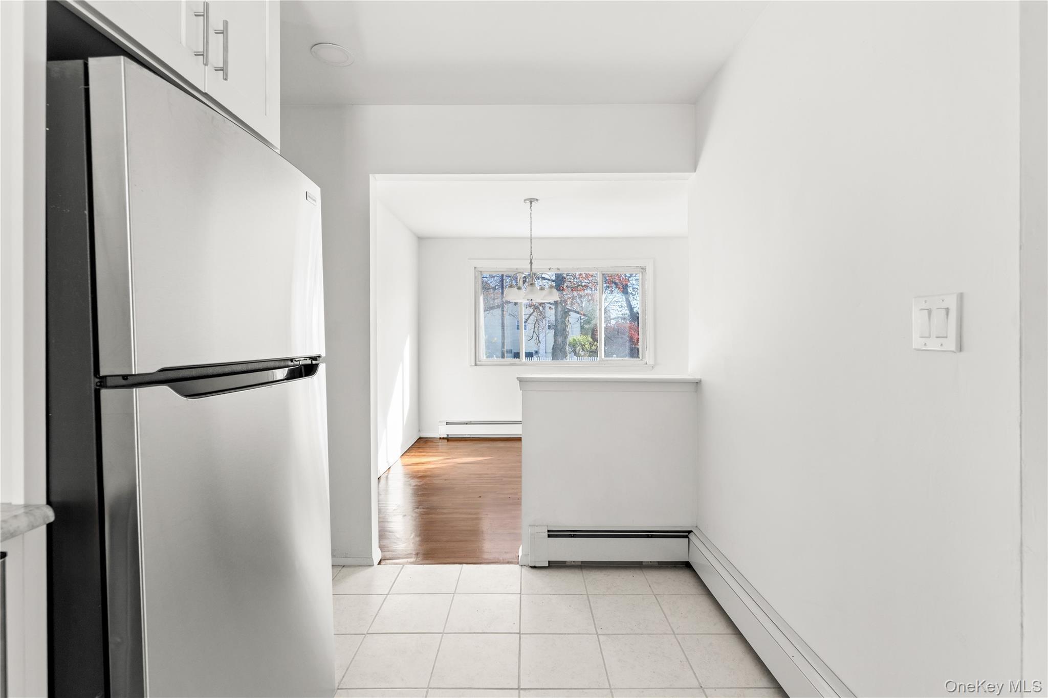 Single Family 41 St  Suffolk County, NY 11726, MLS-974179-6