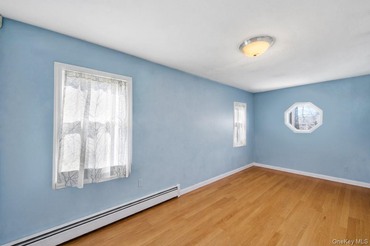 Single Family Waterbury  Bronx, NY 10465, MLS-974181-15