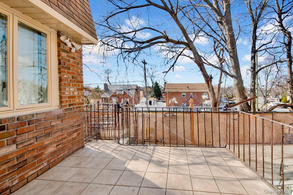 Single Family Waterbury  Bronx, NY 10465, MLS-974181-18