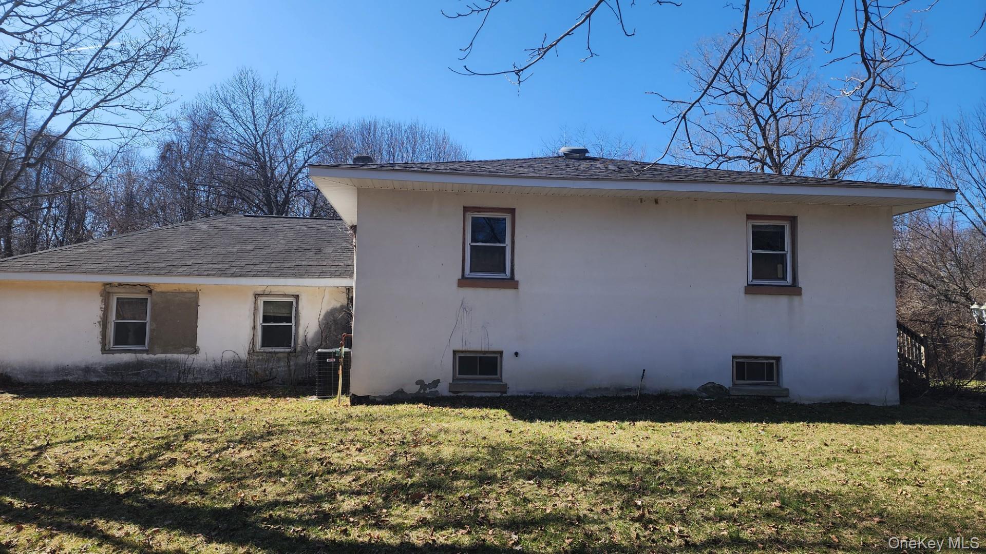 Single Family Schlueter  Dutchess County, NY 12533, MLS-974187-5