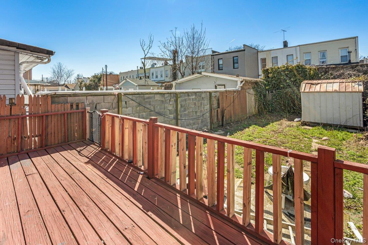 Single Family Autumn  Brooklyn, NY 11208, MLS-974192-20