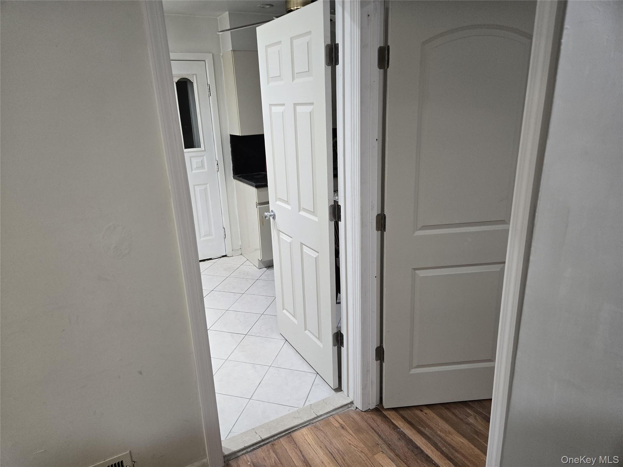 Single Family Mcalester  Nassau County, NY 11801, MLS-974200-22