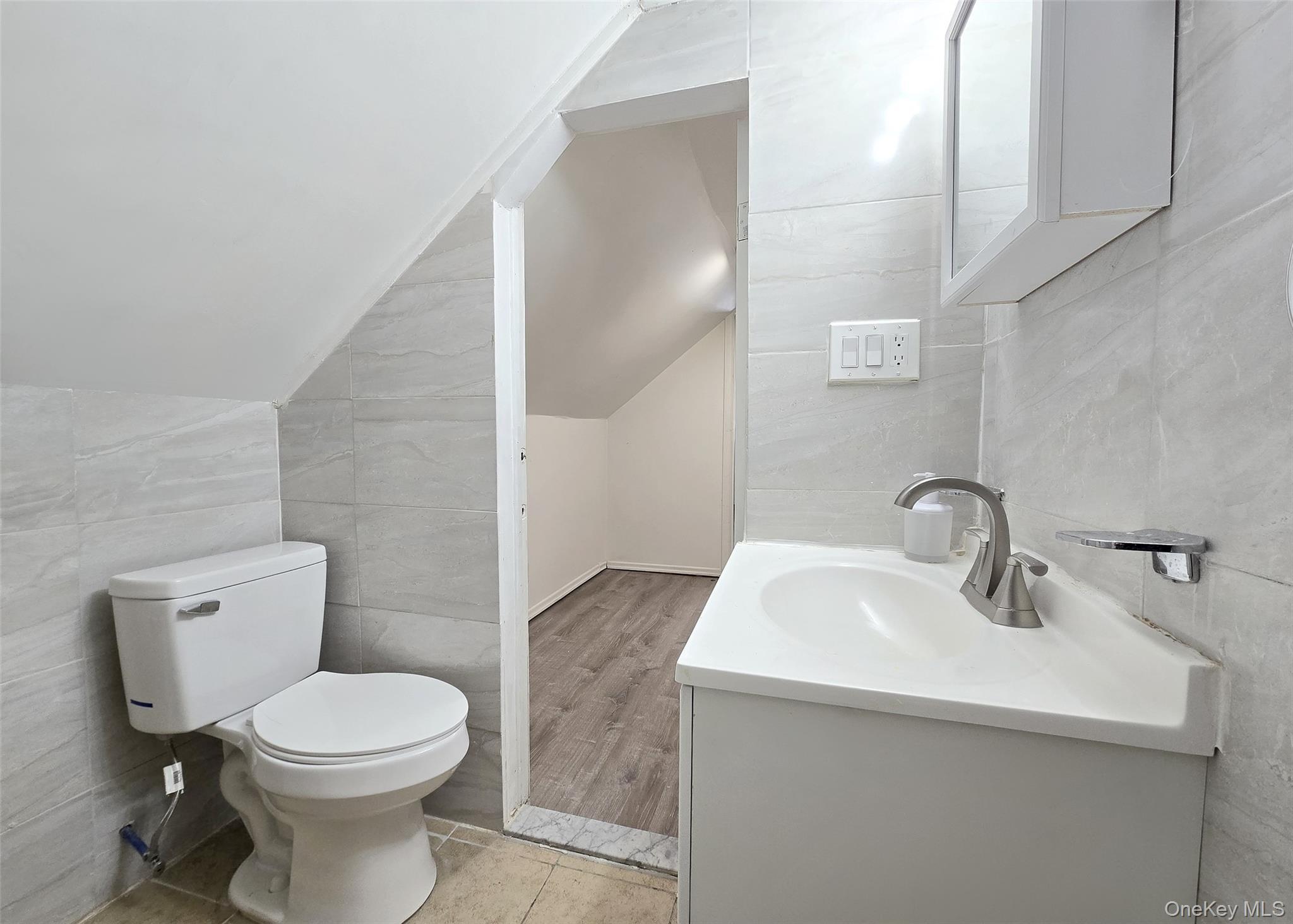 Single Family Mcalester  Nassau County, NY 11801, MLS-974200-9