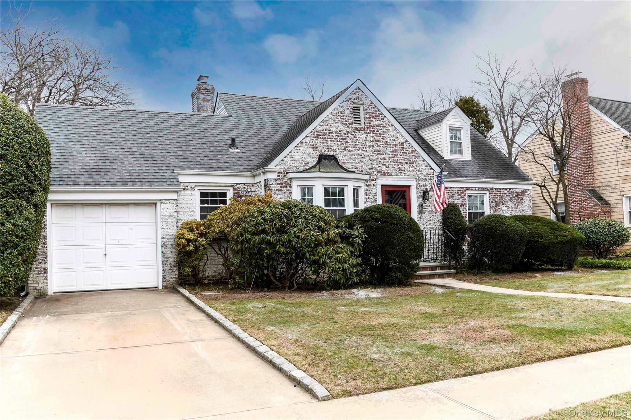 Single Family Chestnut  Nassau County, NY 11563, MLS-974215-2