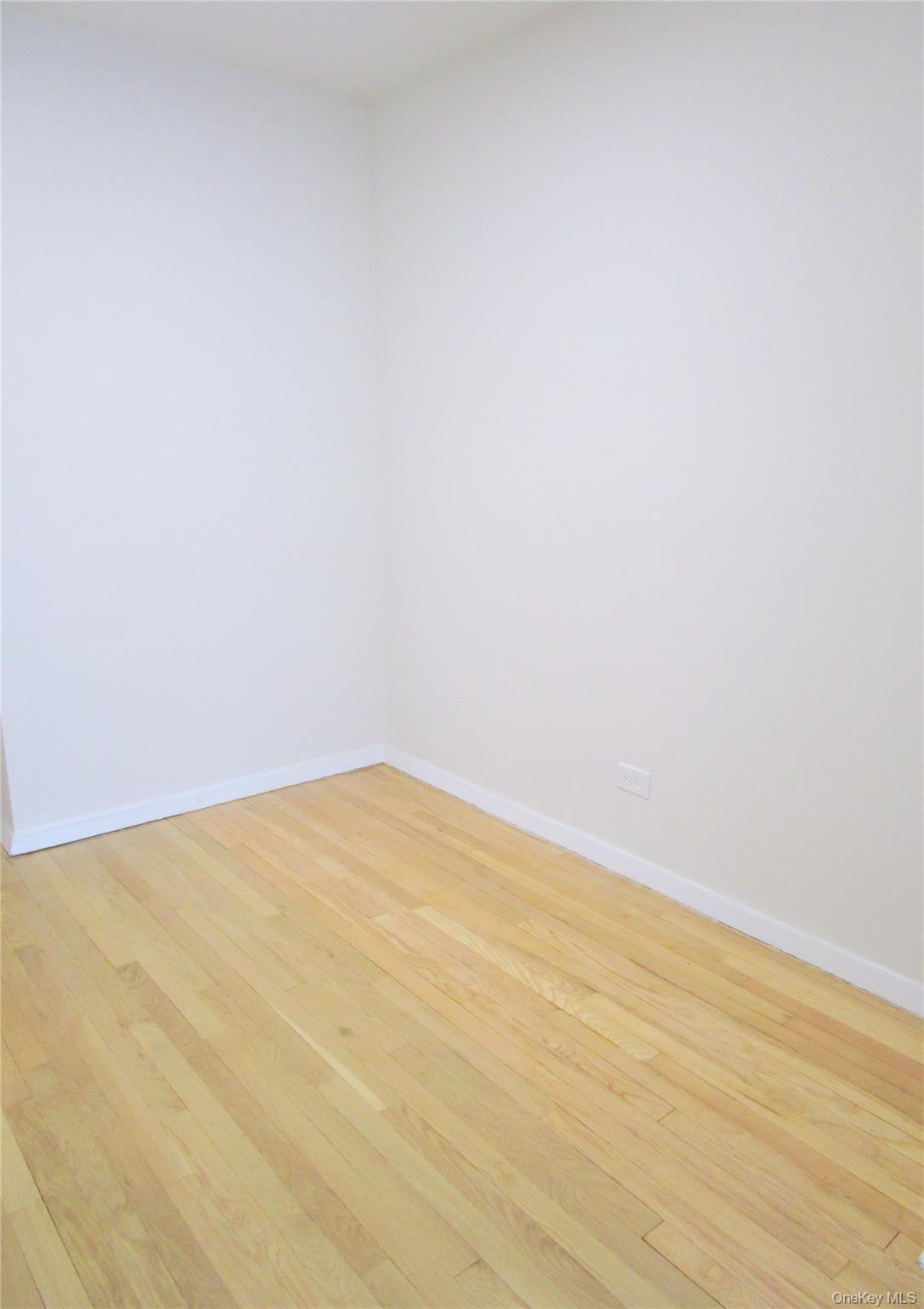 Coop Van Cortlandt Bronx, NY 10470, MLS-974247-8