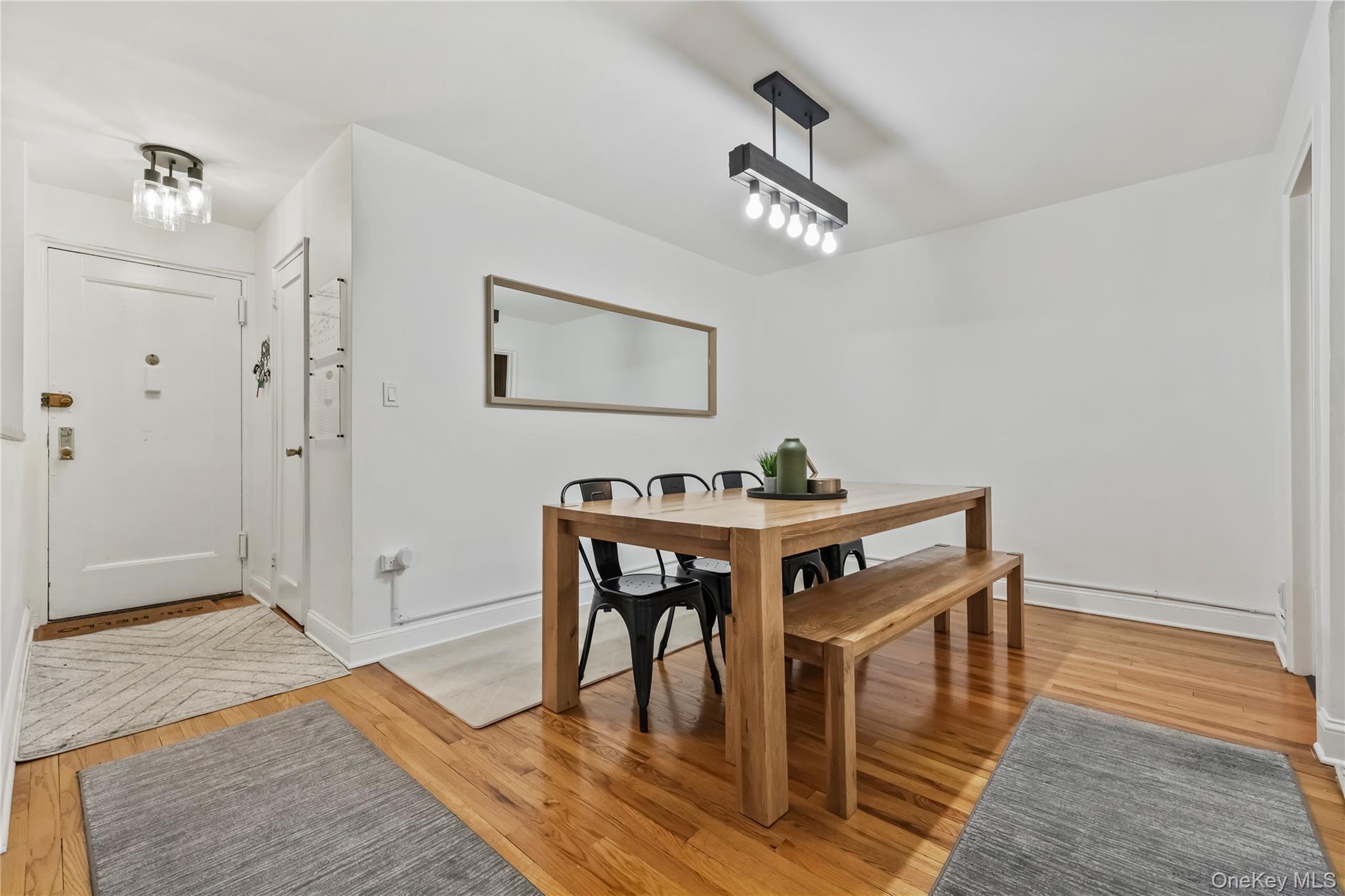 Coop Parkview  Westchester County, NY 10708, MLS-974253-2