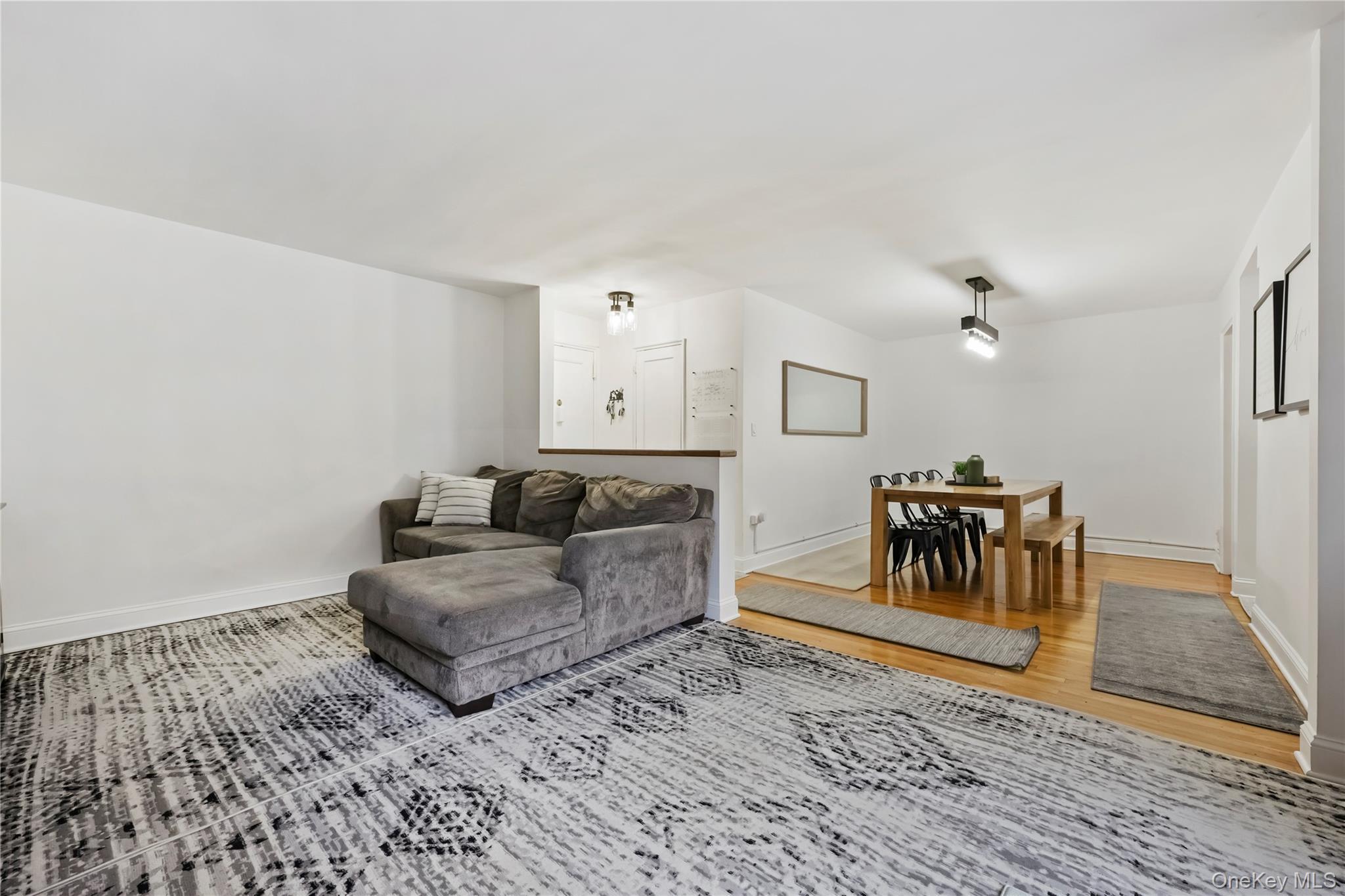 Coop Parkview  Westchester County, NY 10708, MLS-974253-6