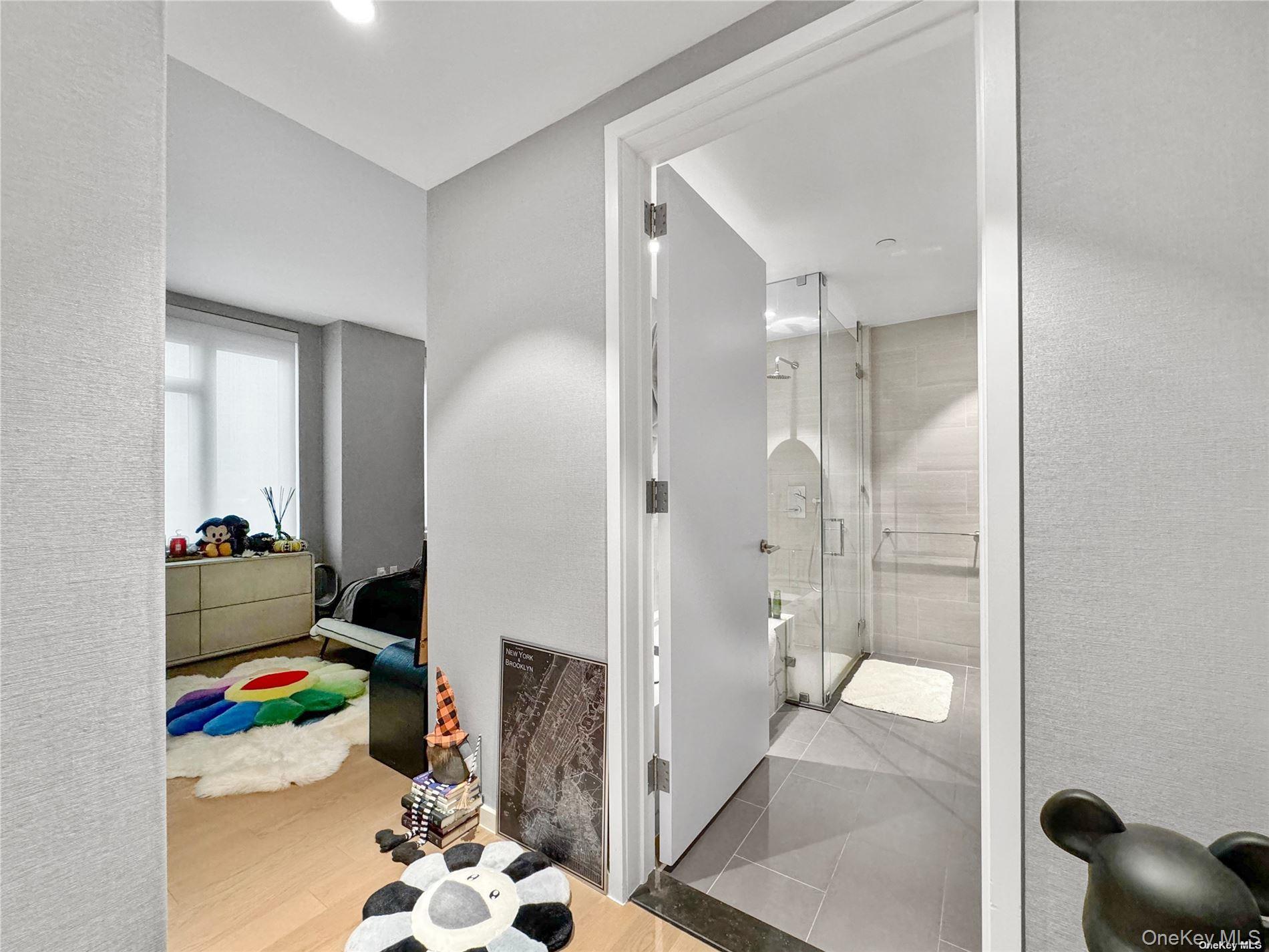 Condo 39th  Queens, NY 11354, MLS-974254-13