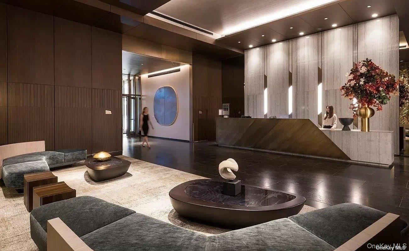 Condo 39th  Queens, NY 11354, MLS-974254-18