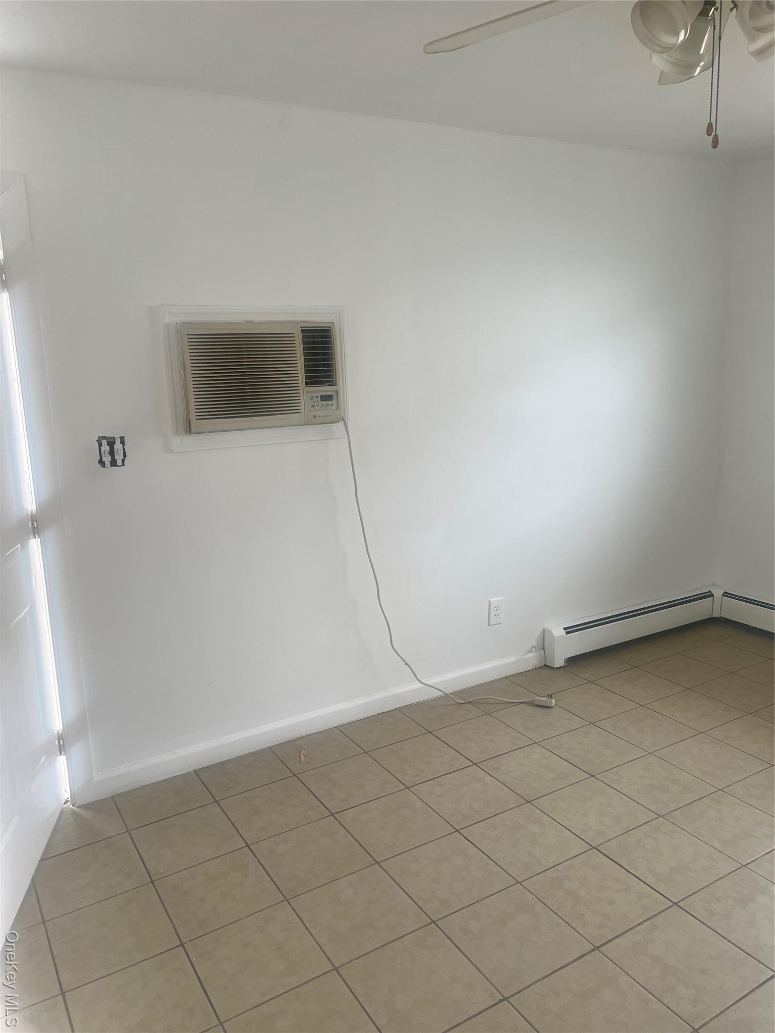 Apartment Chandler Queens, NY 11691, MLS-974255-2