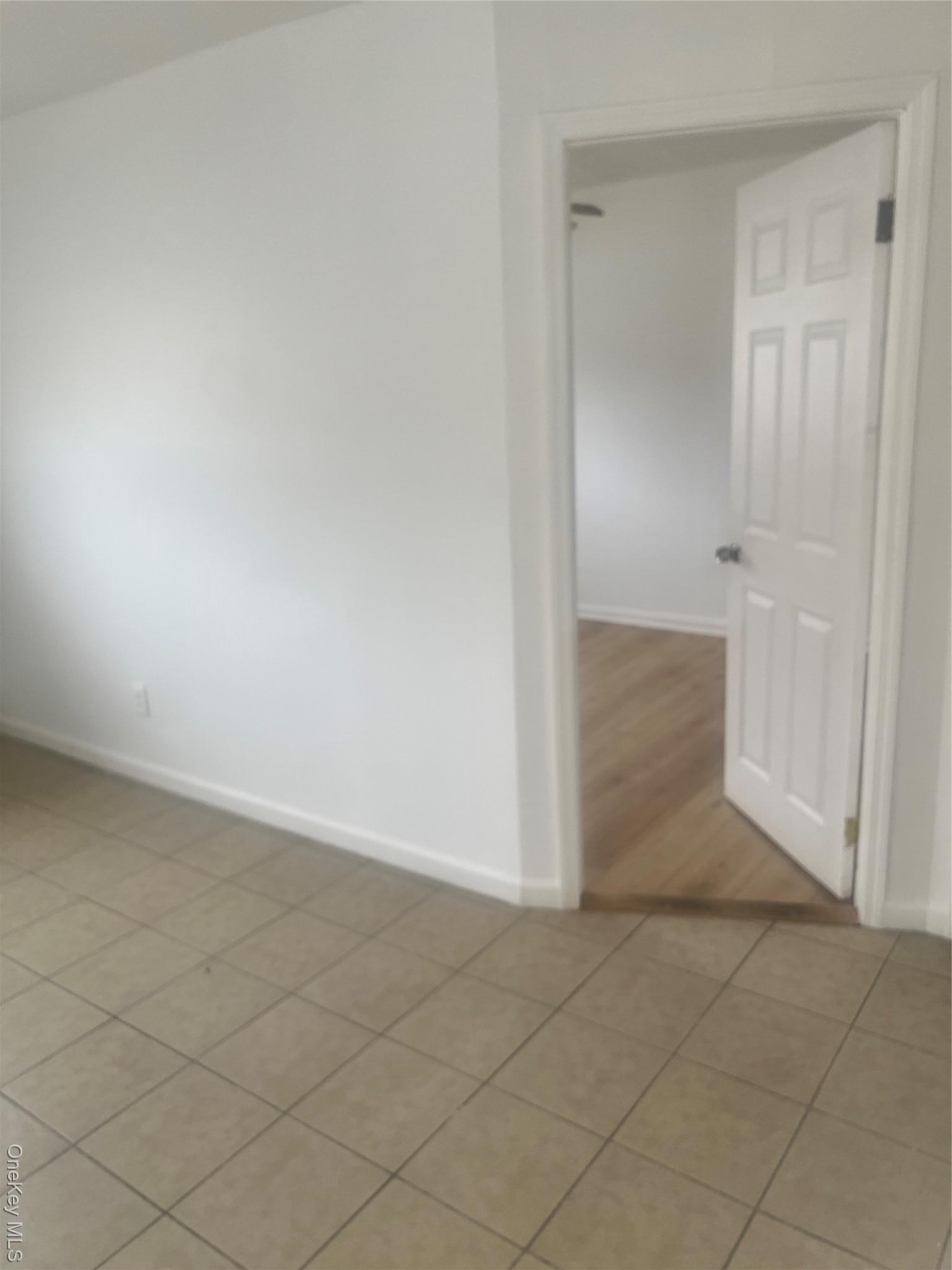 Apartment Chandler Queens, NY 11691, MLS-974255-3