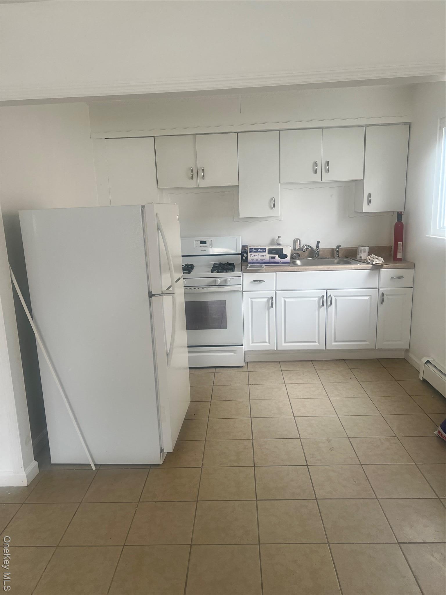 Apartment Chandler Queens, NY 11691, MLS-974255-6