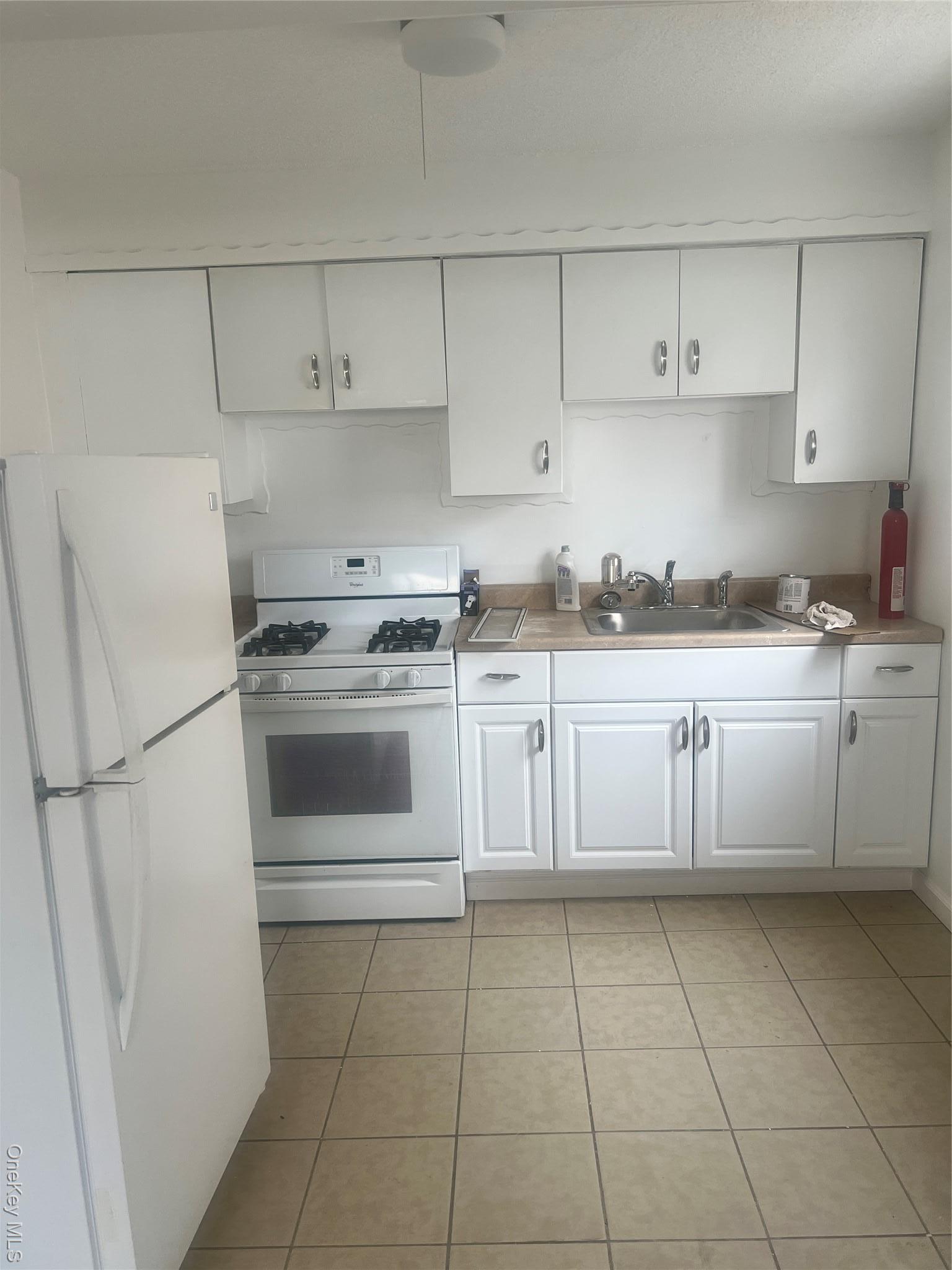 Apartment Chandler Queens, NY 11691, MLS-974255-8