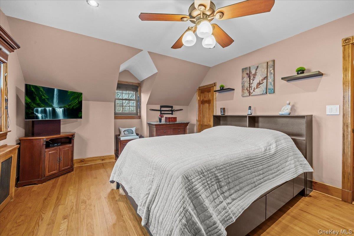 Single Family Polo  Bronx, NY 10465, MLS-974259-16