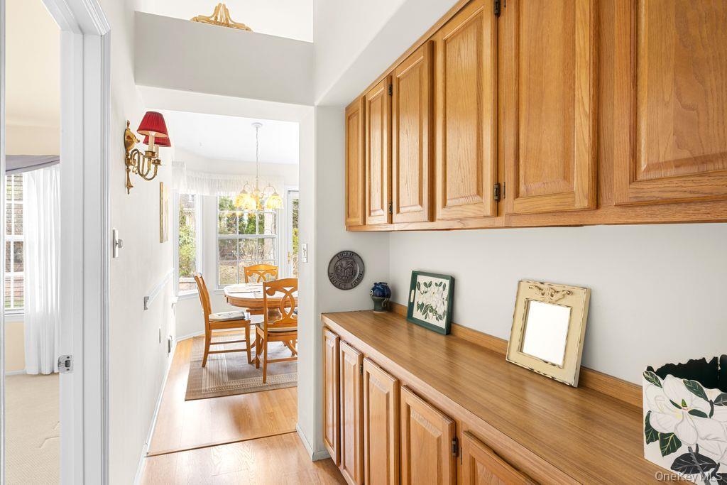 Condo Huntington  Suffolk County, NY 11961, MLS-974264-25