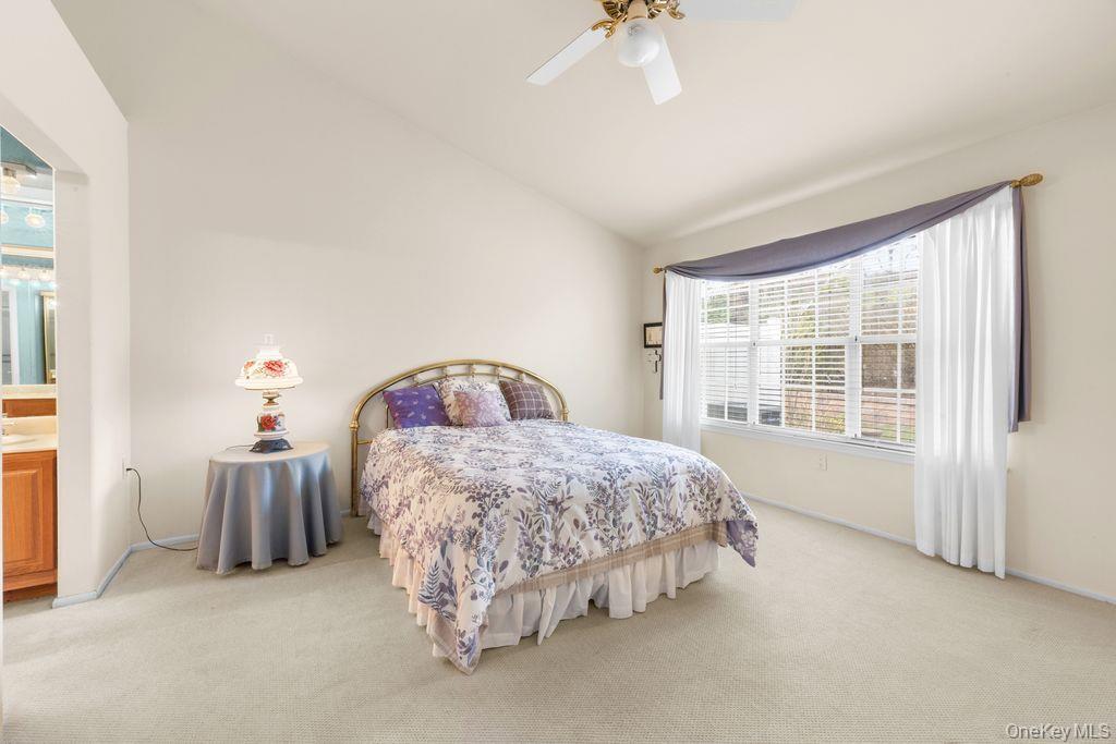 Condo Huntington  Suffolk County, NY 11961, MLS-974264-26