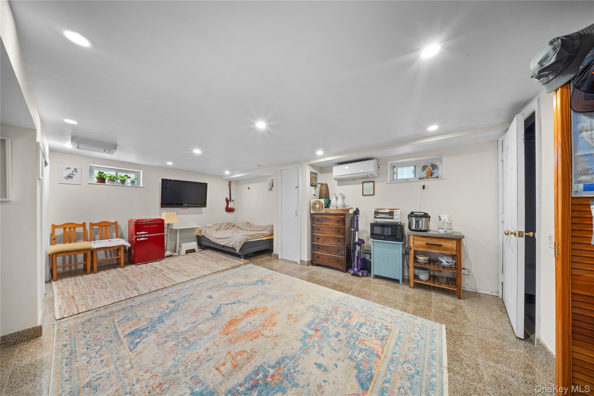 Single Family Utopia Queens, NY 11358, MLS-974273-16