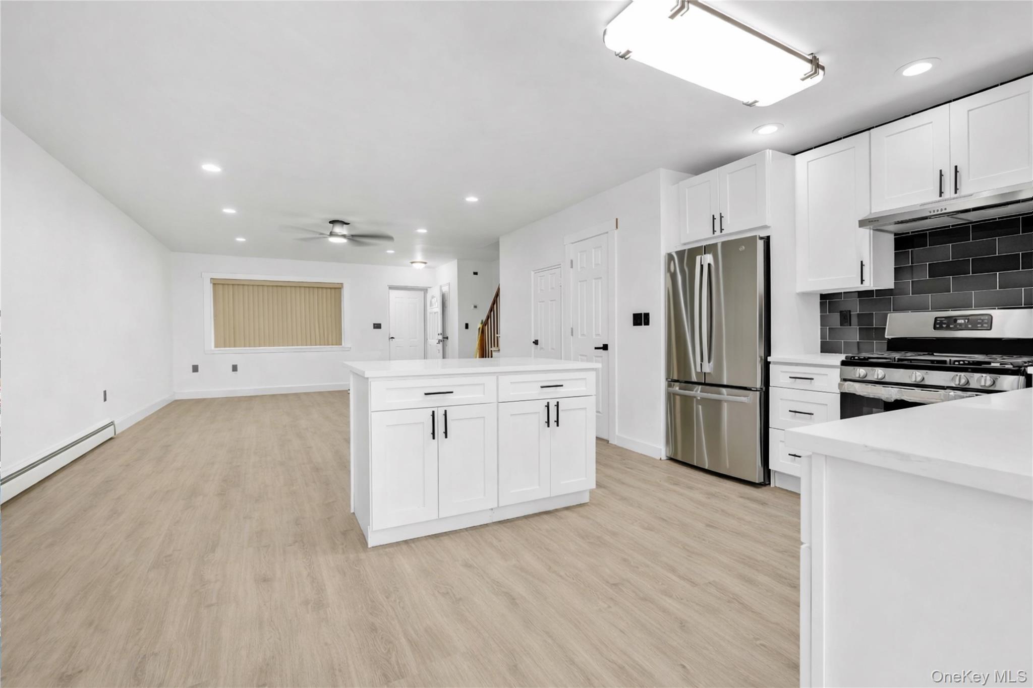 Single Family Schurz  Bronx, NY 10465, MLS-974279-11