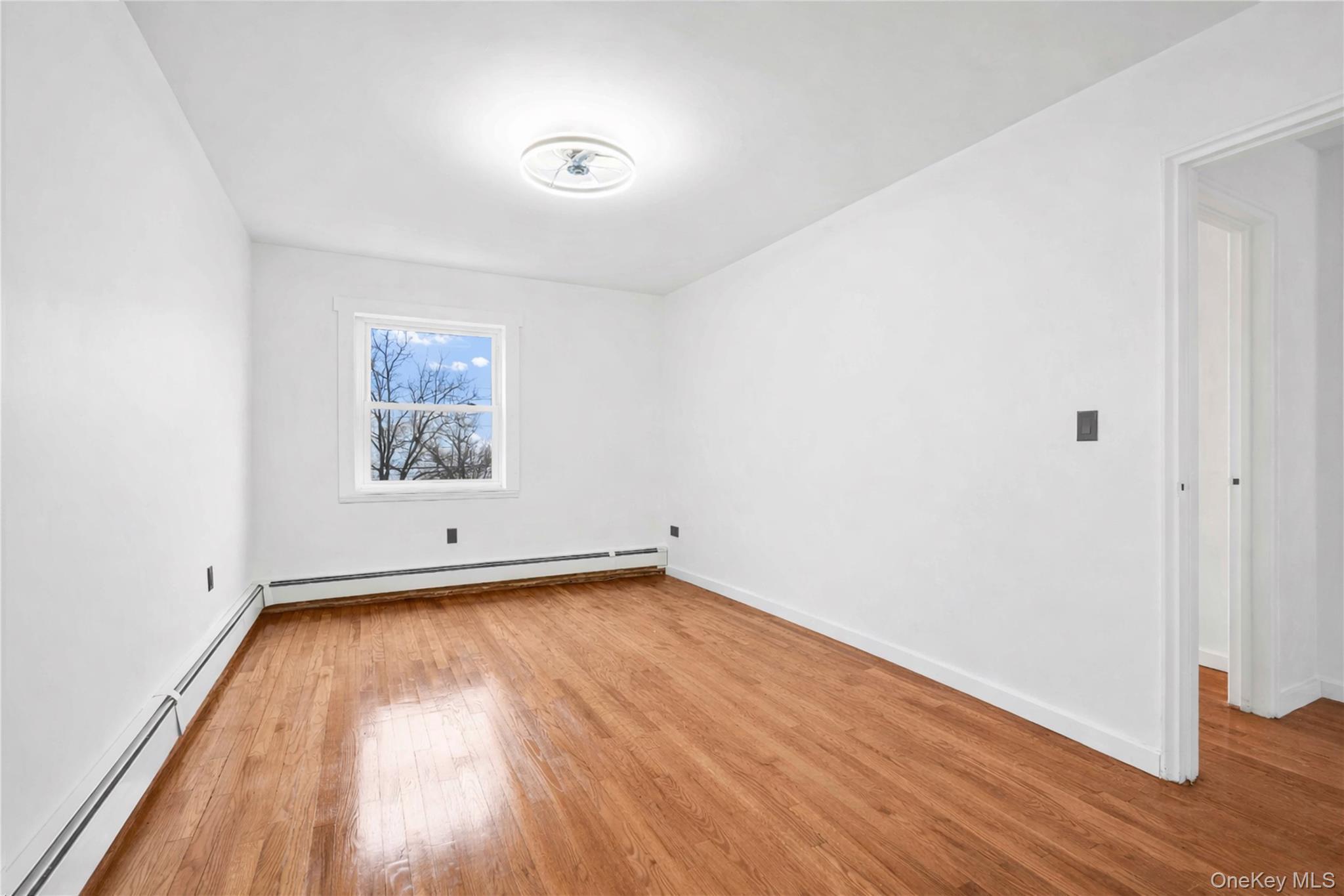 Single Family Schurz  Bronx, NY 10465, MLS-974279-20
