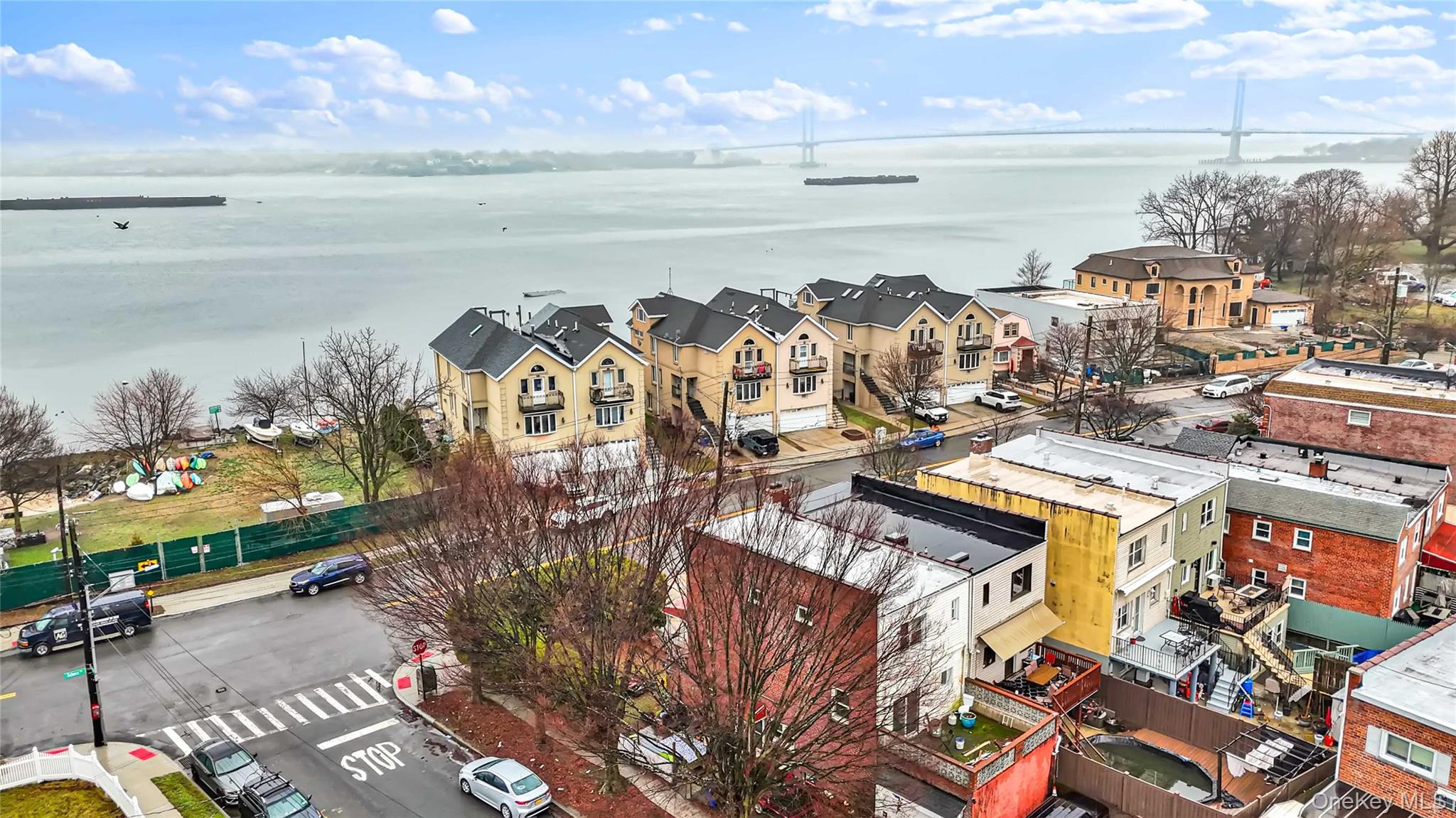 Single Family Schurz  Bronx, NY 10465, MLS-974279-29