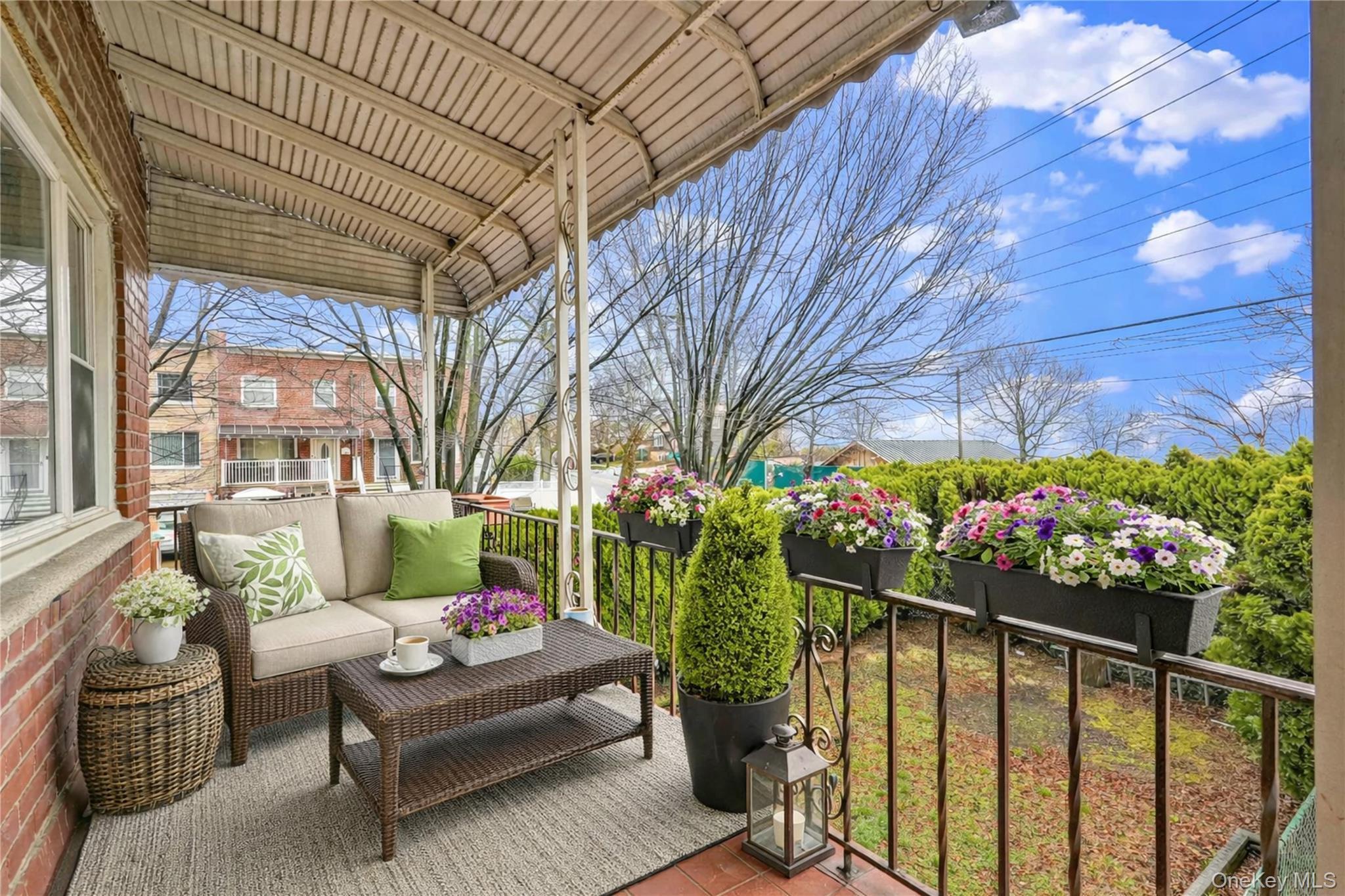 Single Family Schurz  Bronx, NY 10465, MLS-974279-5