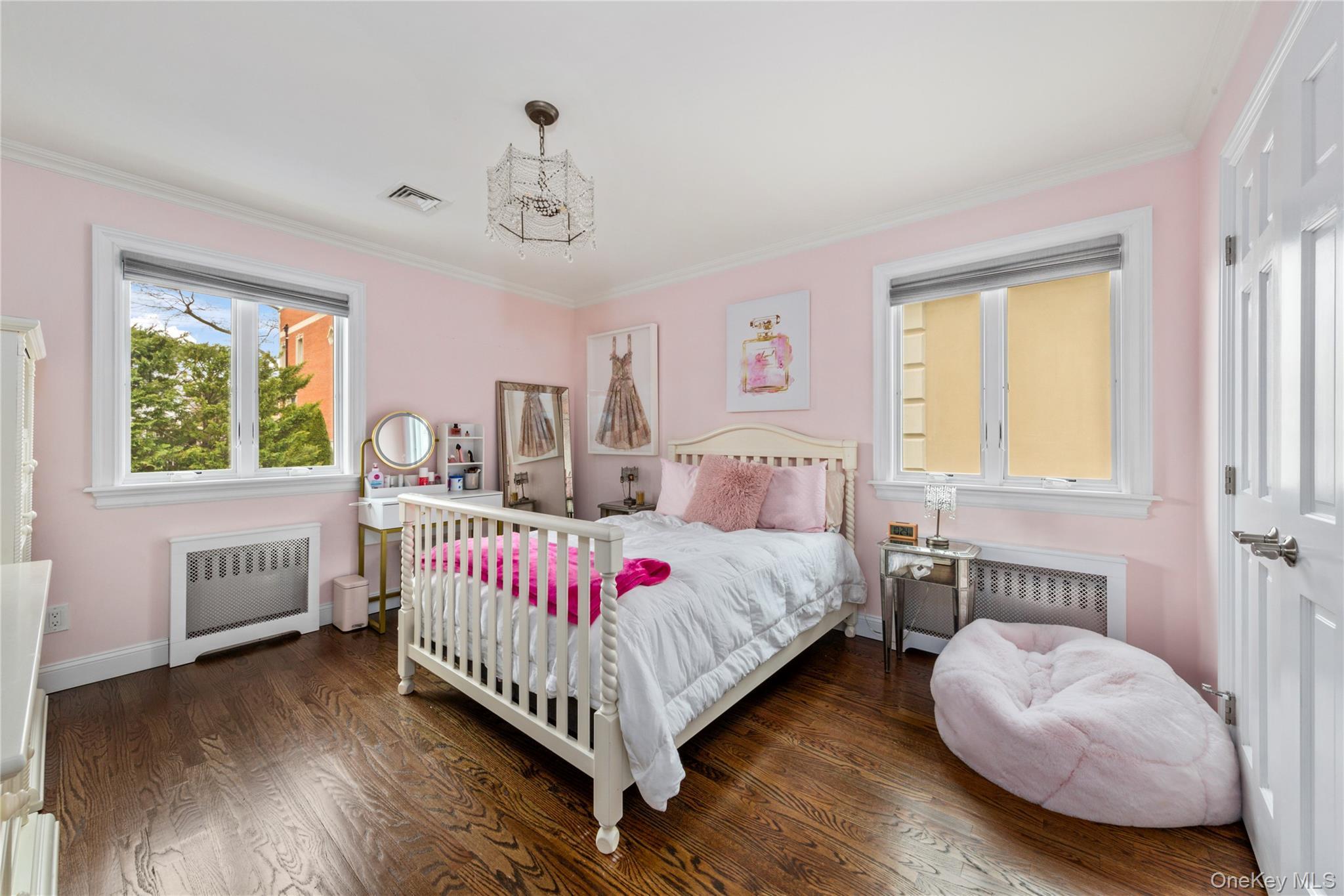 Single Family Riverside Drive Queens, NY 11357, MLS-974294-18