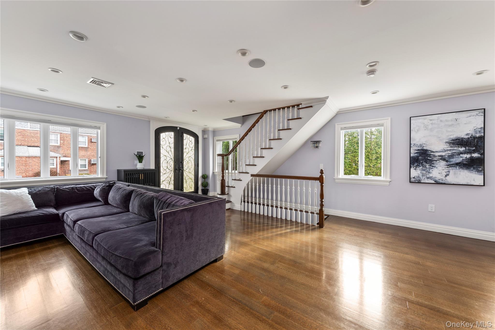 Single Family Riverside Drive Queens, NY 11357, MLS-974294-4