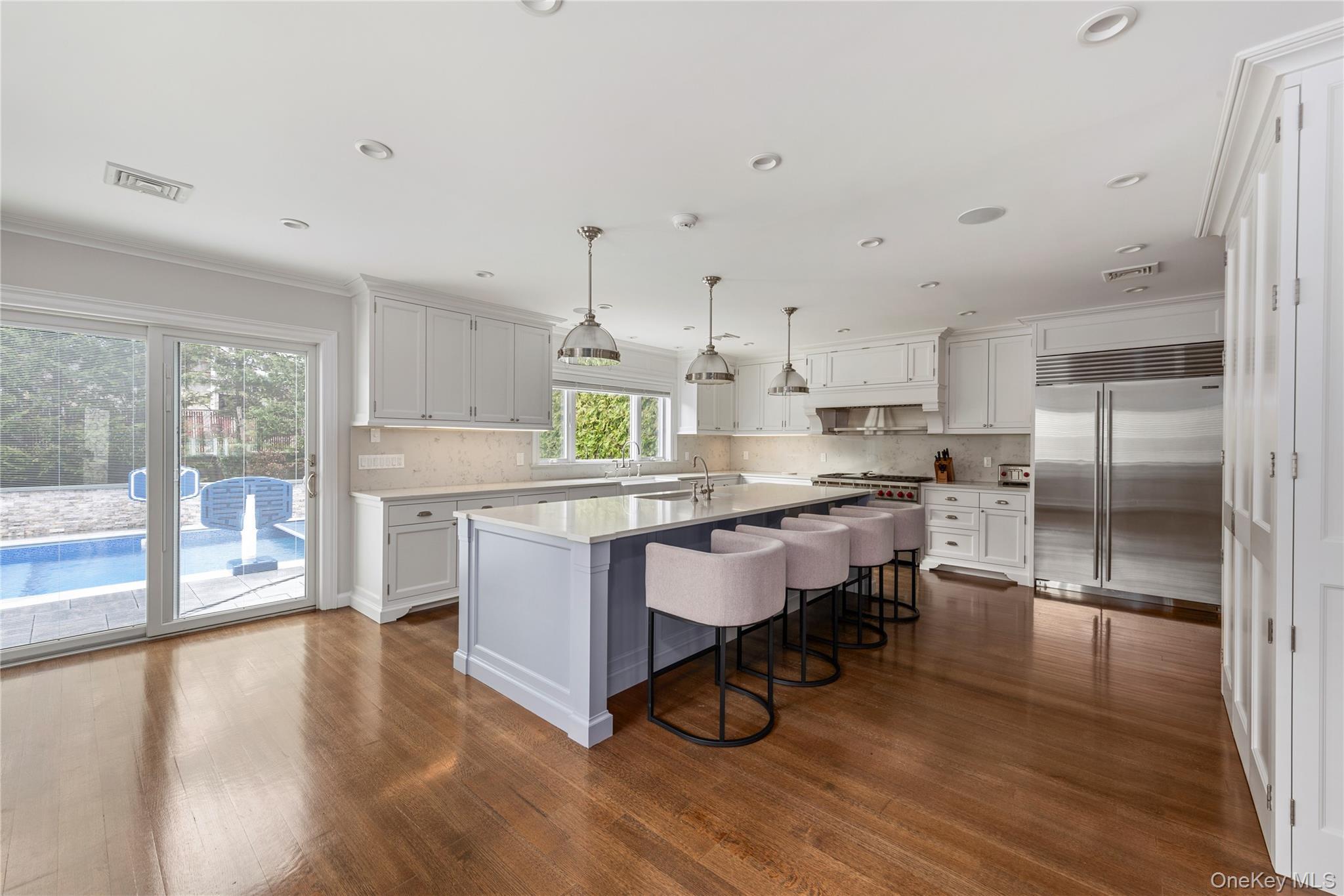 Single Family Riverside Drive Queens, NY 11357, MLS-974294-8