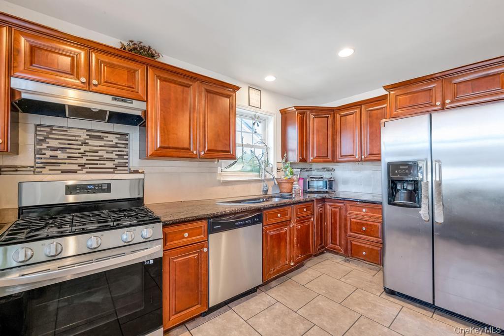 Single Family Lester  Nassau County, NY 11520, MLS-974308-17