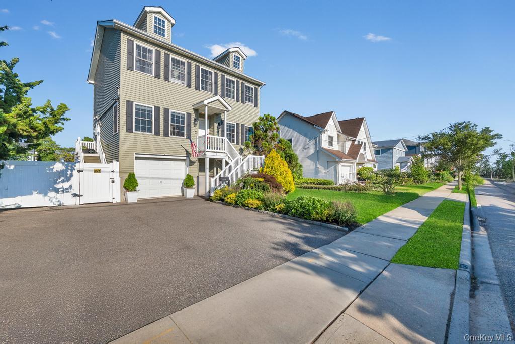 Single Family Lester  Nassau County, NY 11520, MLS-974308-3