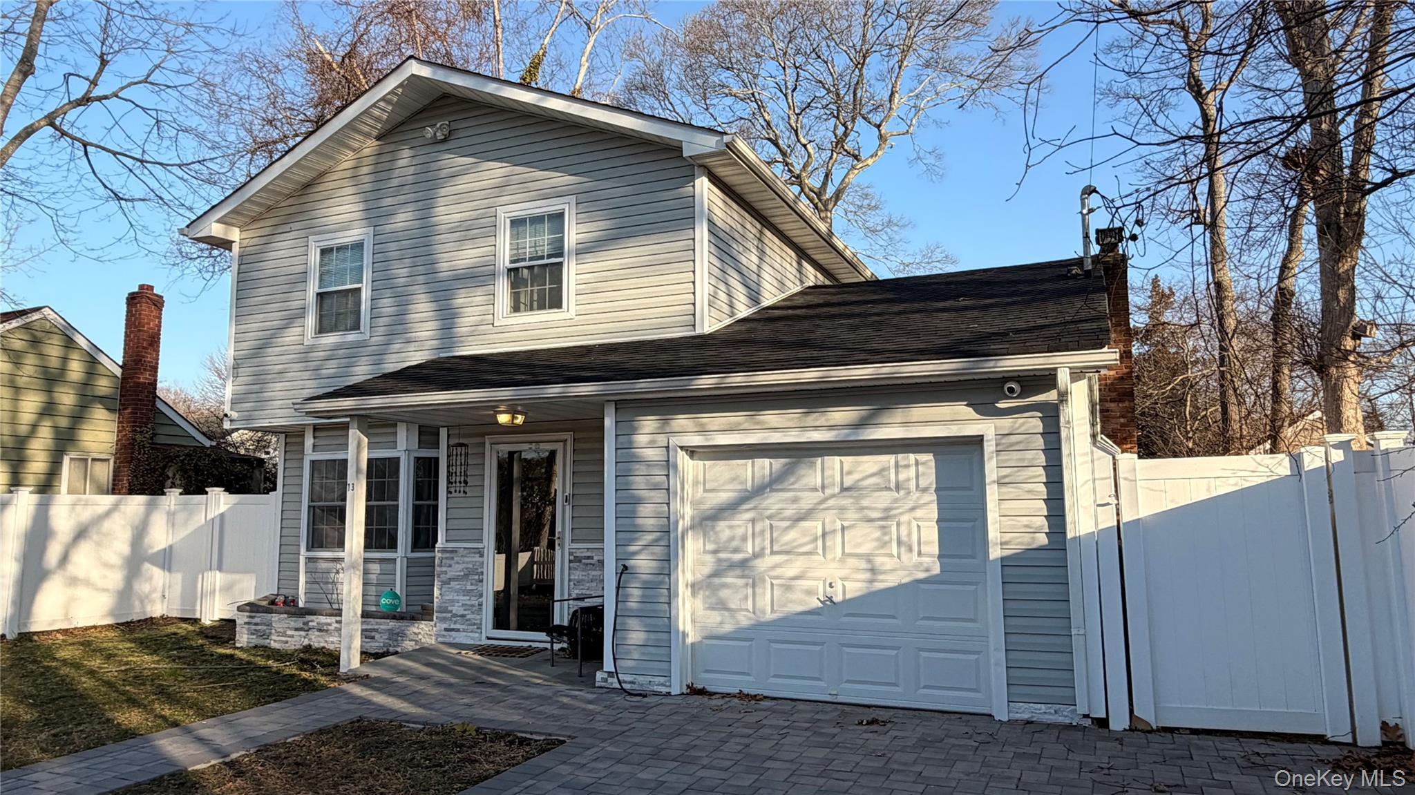 Single Family Fairview  Suffolk County, NY 11967, MLS-974329-2