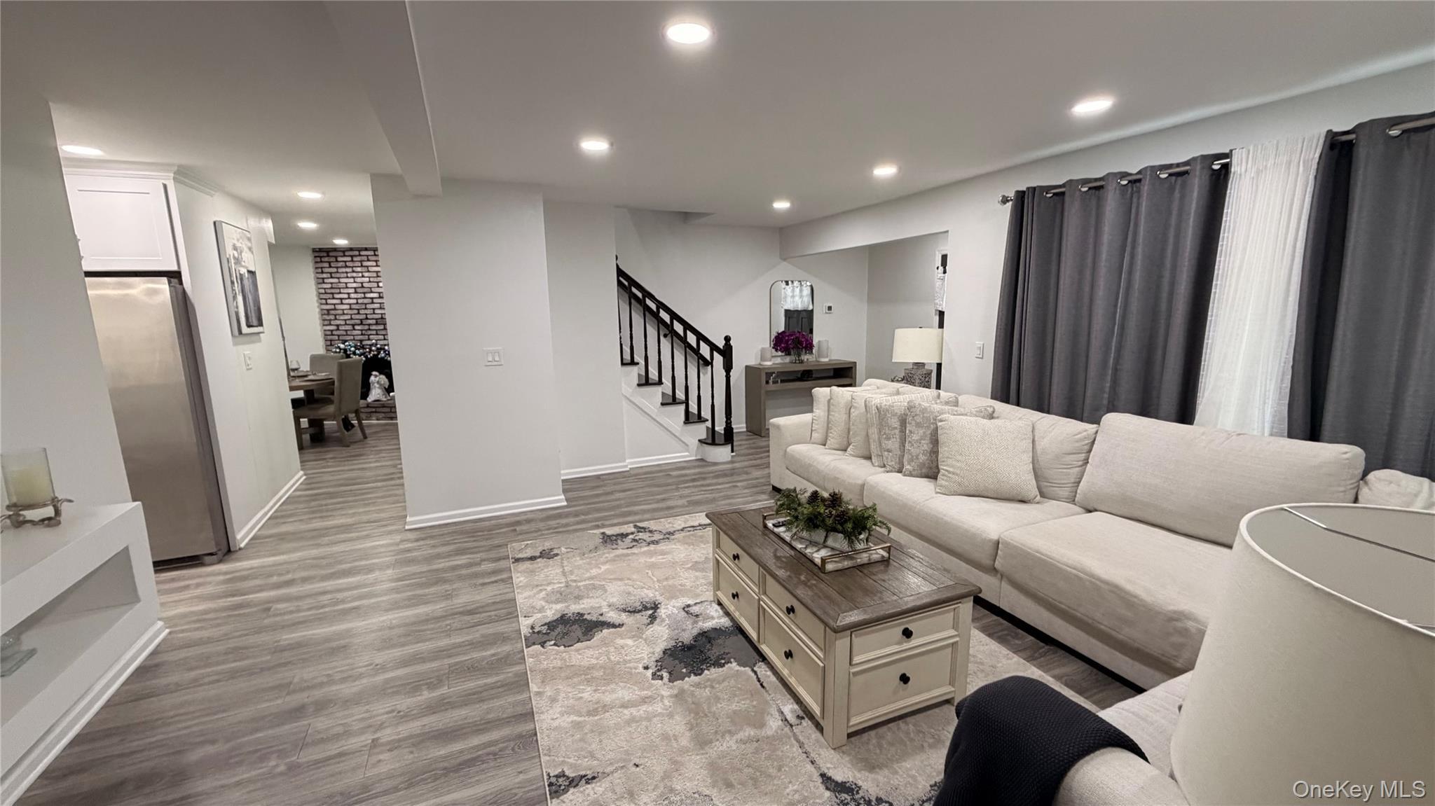 Single Family Fairview  Suffolk County, NY 11967, MLS-974329-6