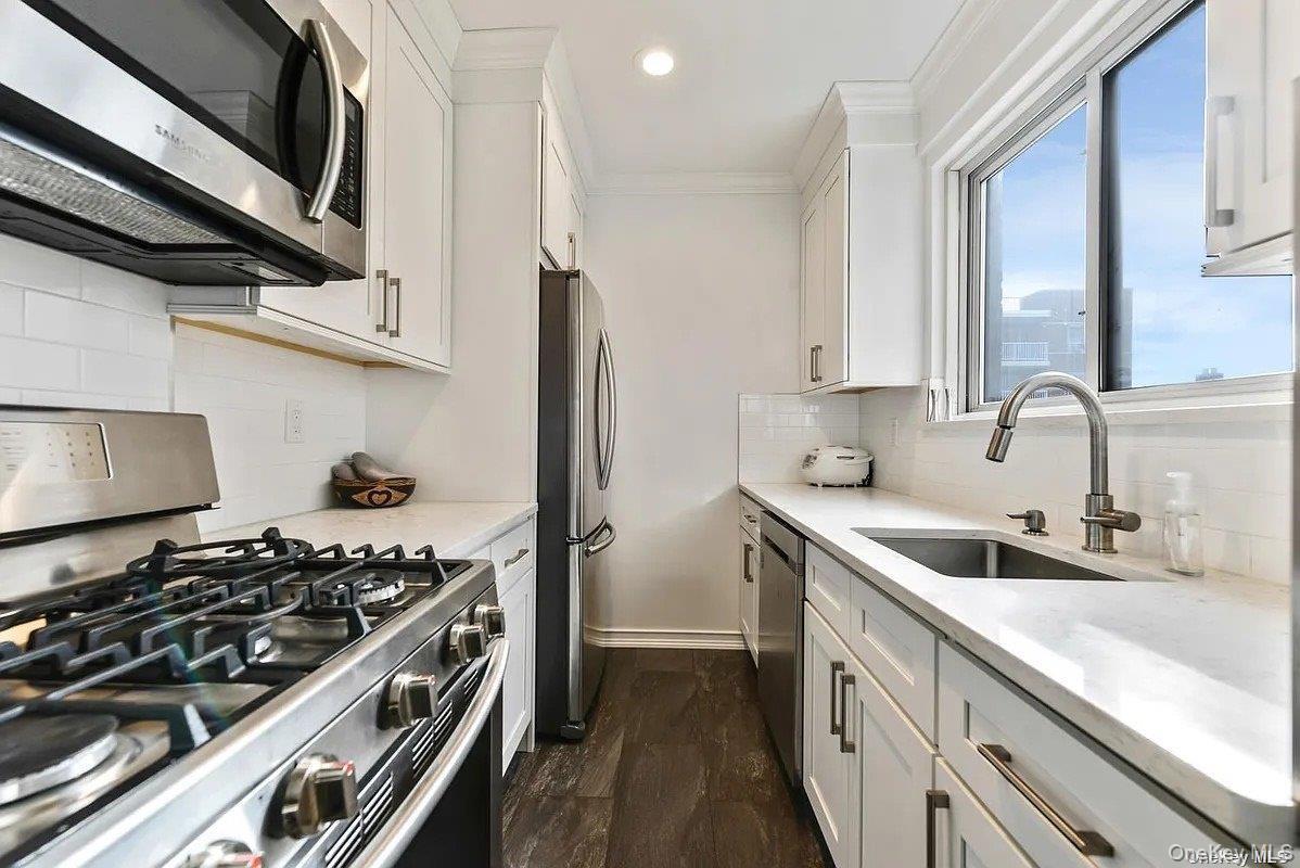 Coop 110th  Queens, NY 11375, MLS-974349-12