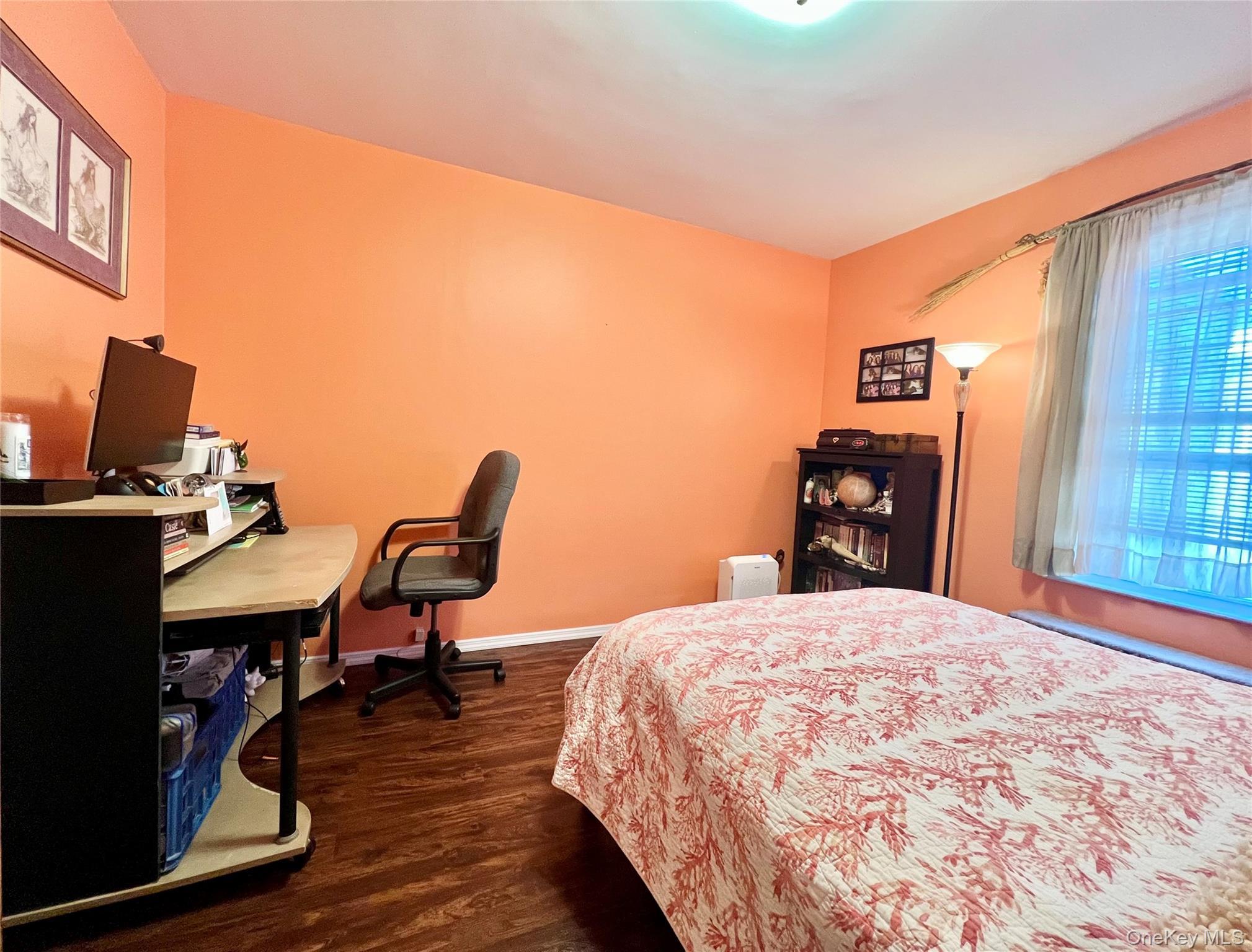 Single Family Vincent  Bronx, NY 10465, MLS-974355-22