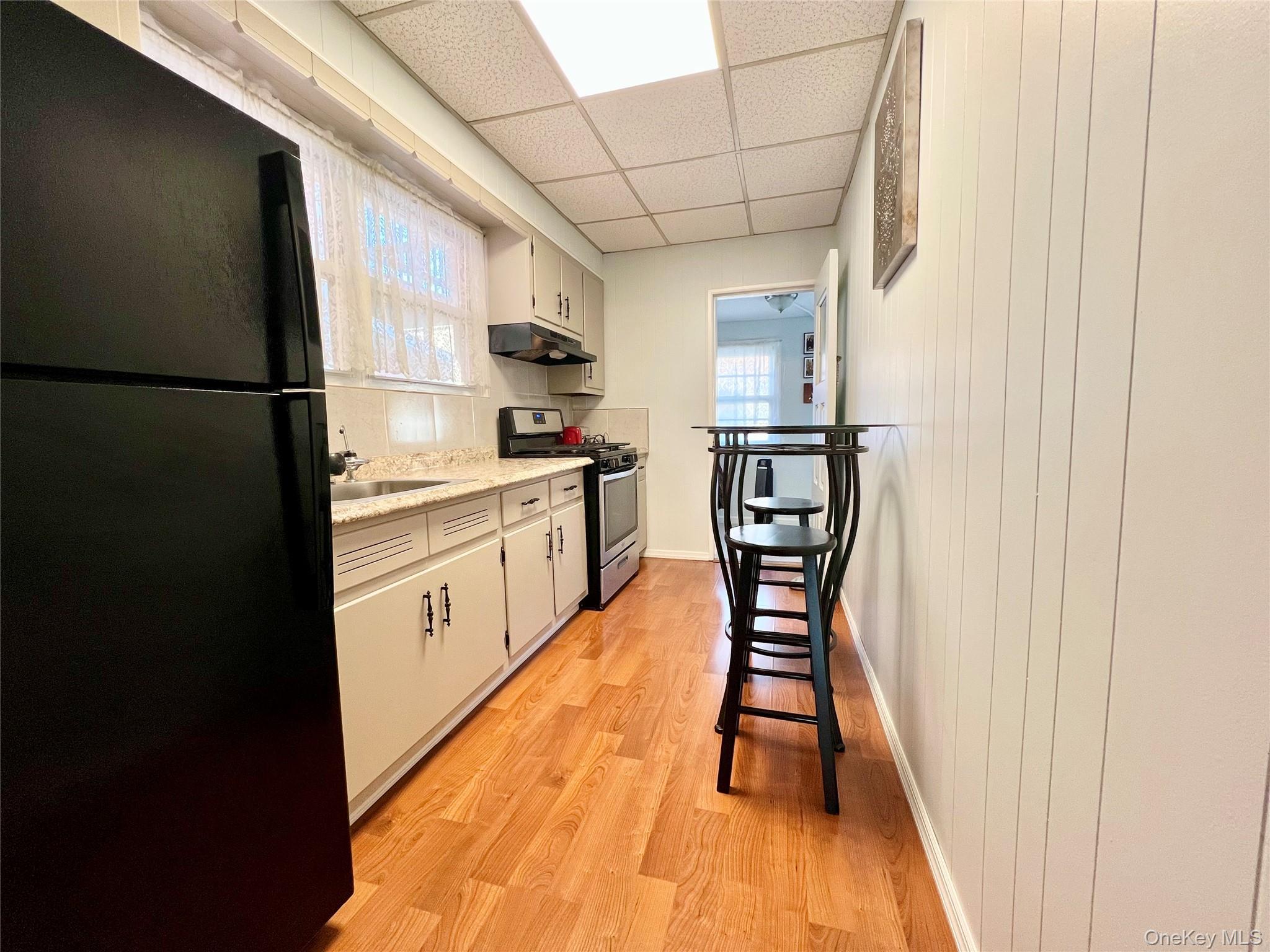 Single Family Vincent  Bronx, NY 10465, MLS-974355-24