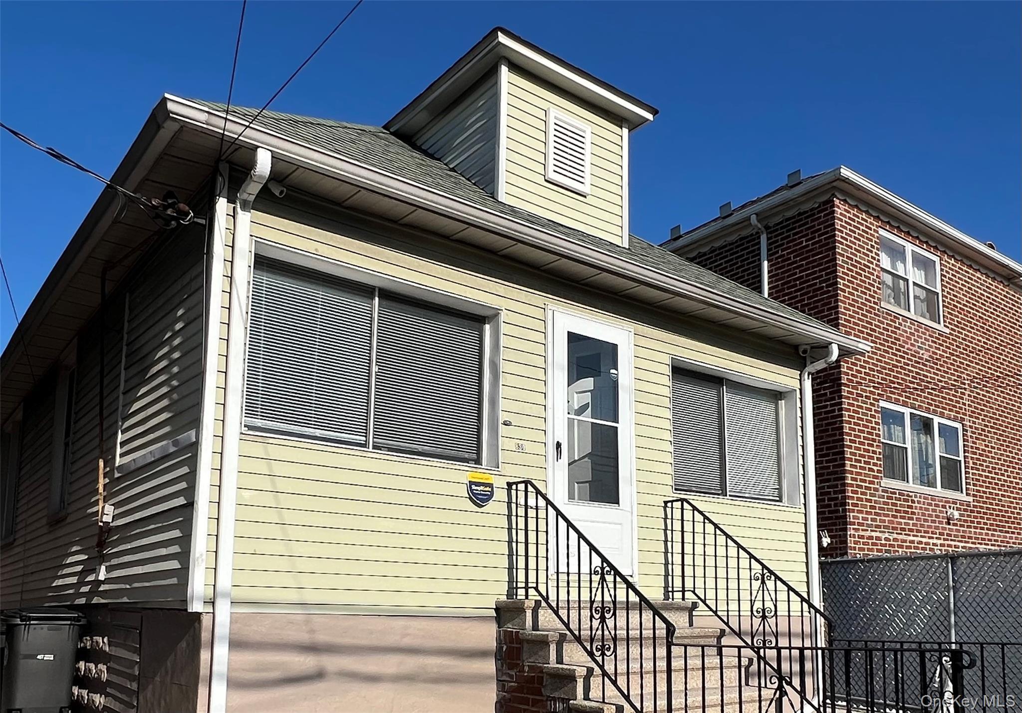 Single Family Vincent  Bronx, NY 10465, MLS-974355-3