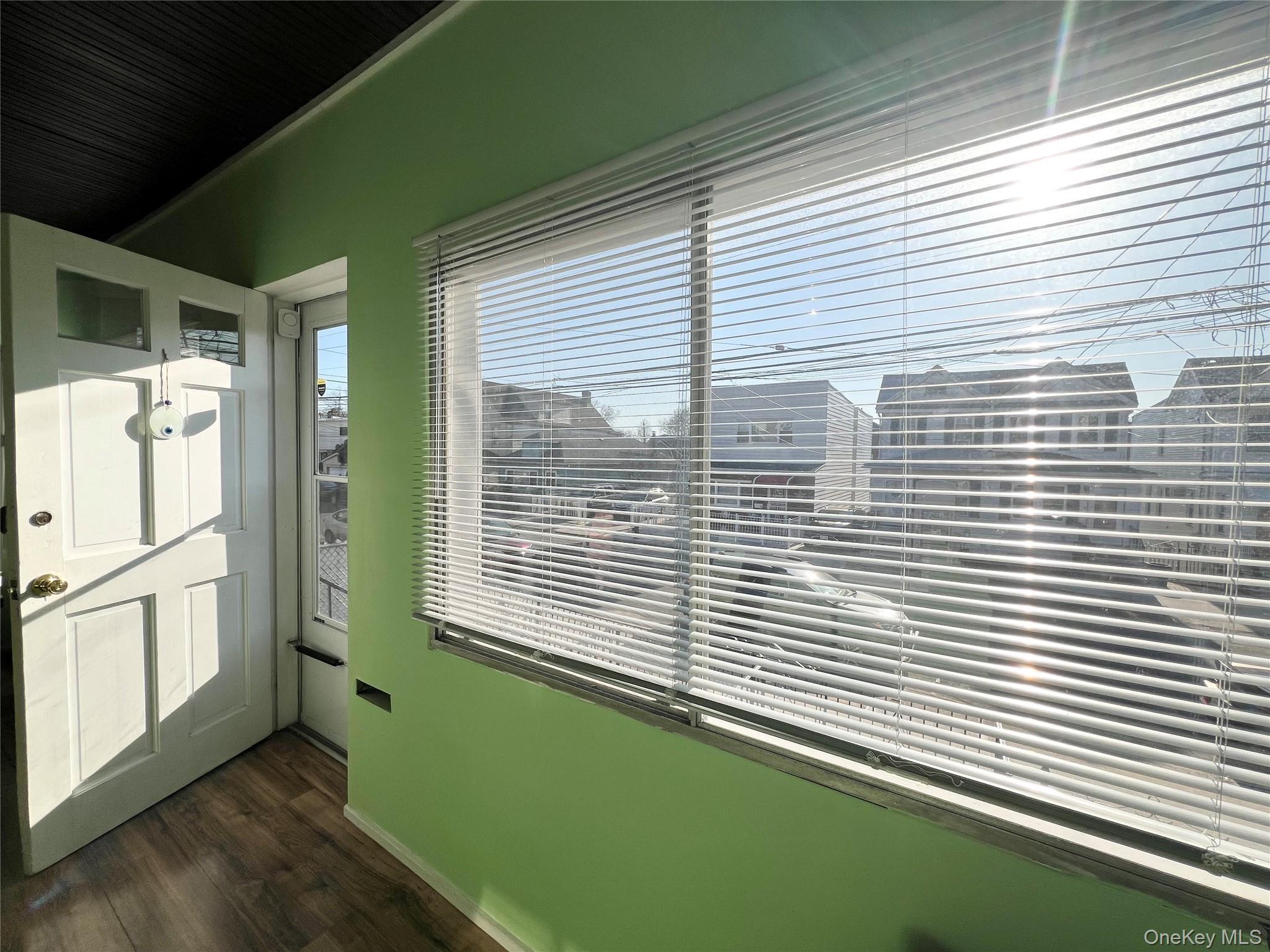 Single Family Vincent  Bronx, NY 10465, MLS-974355-6