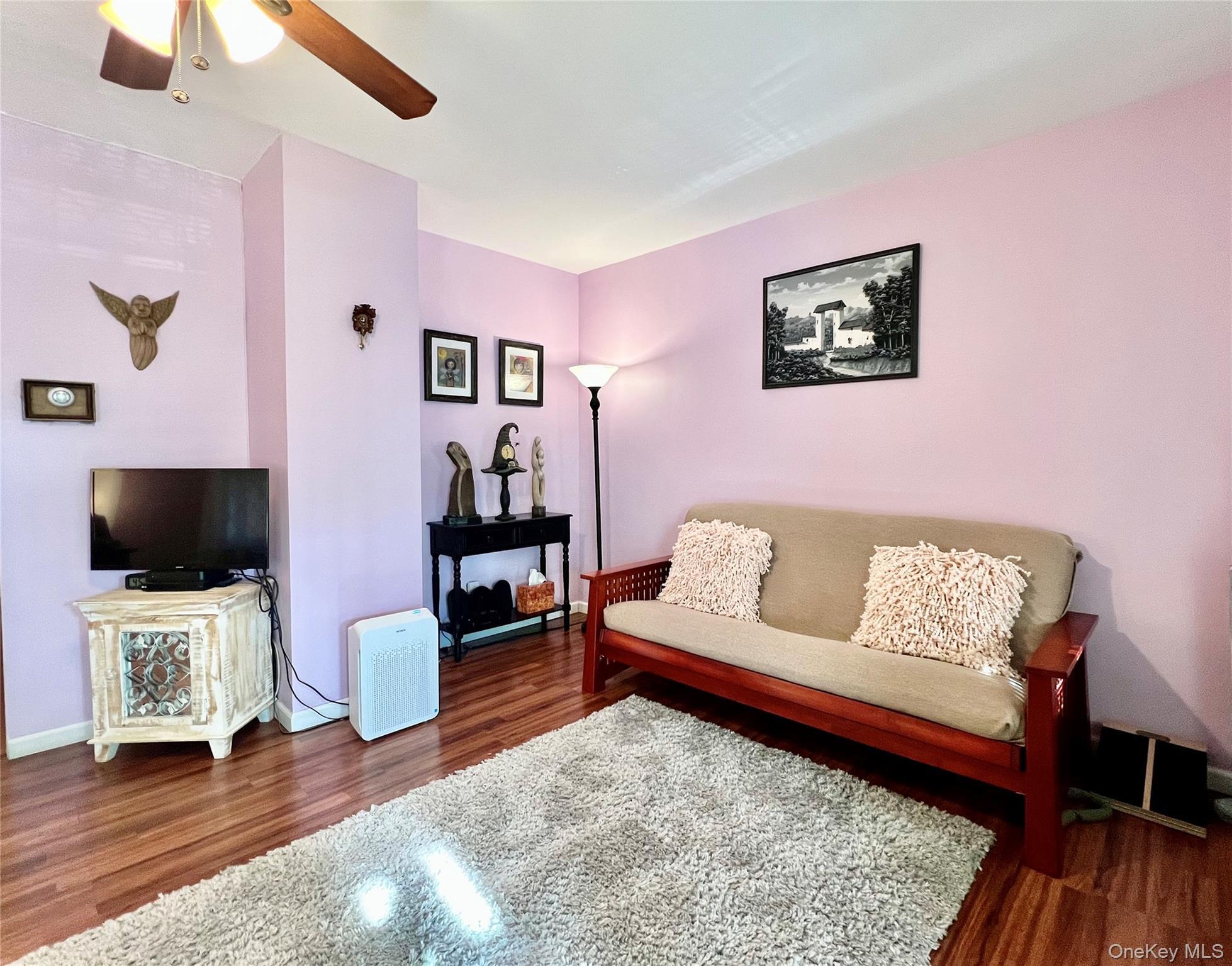 Single Family Vincent  Bronx, NY 10465, MLS-974355-9